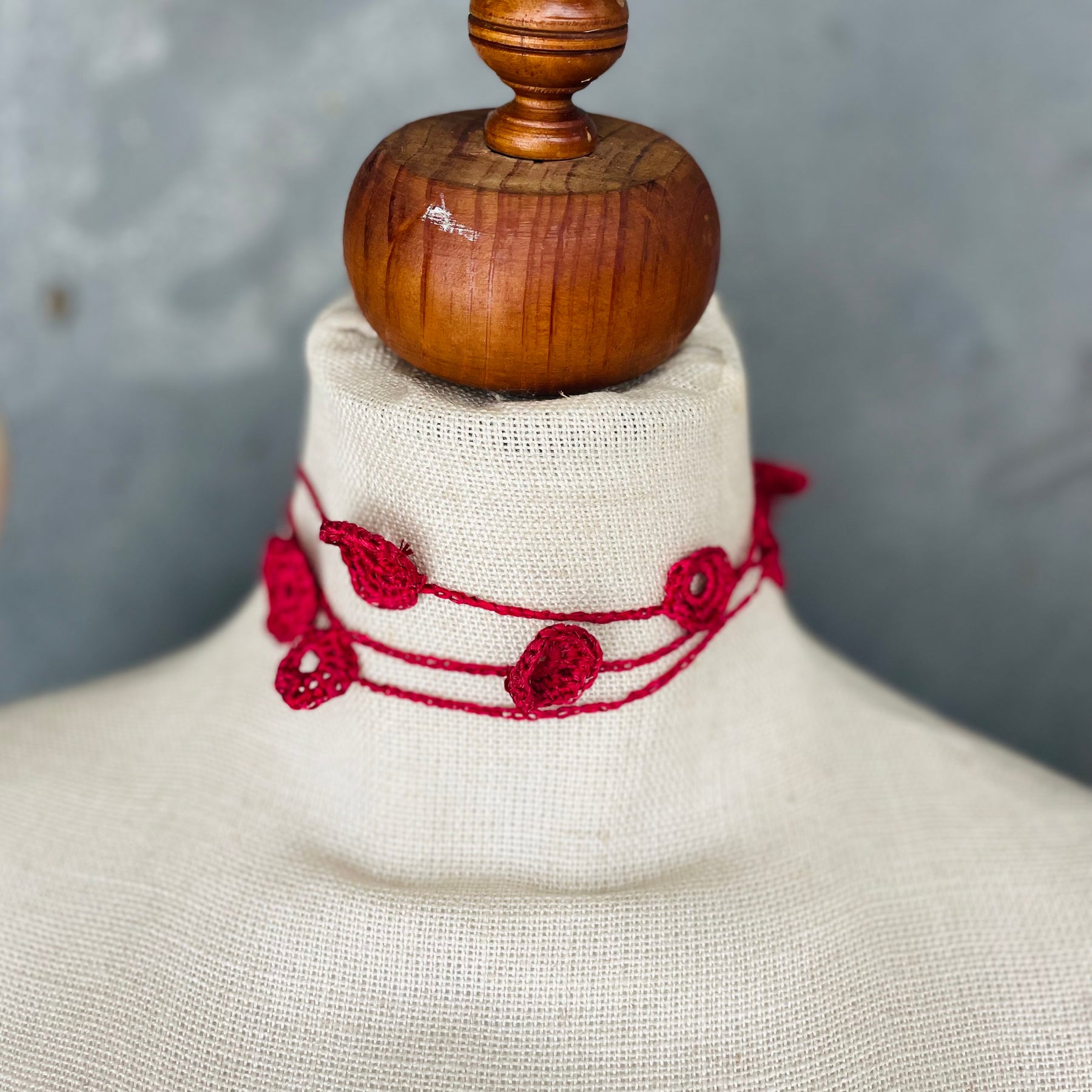Crocheted Little Spirals Neckpiece