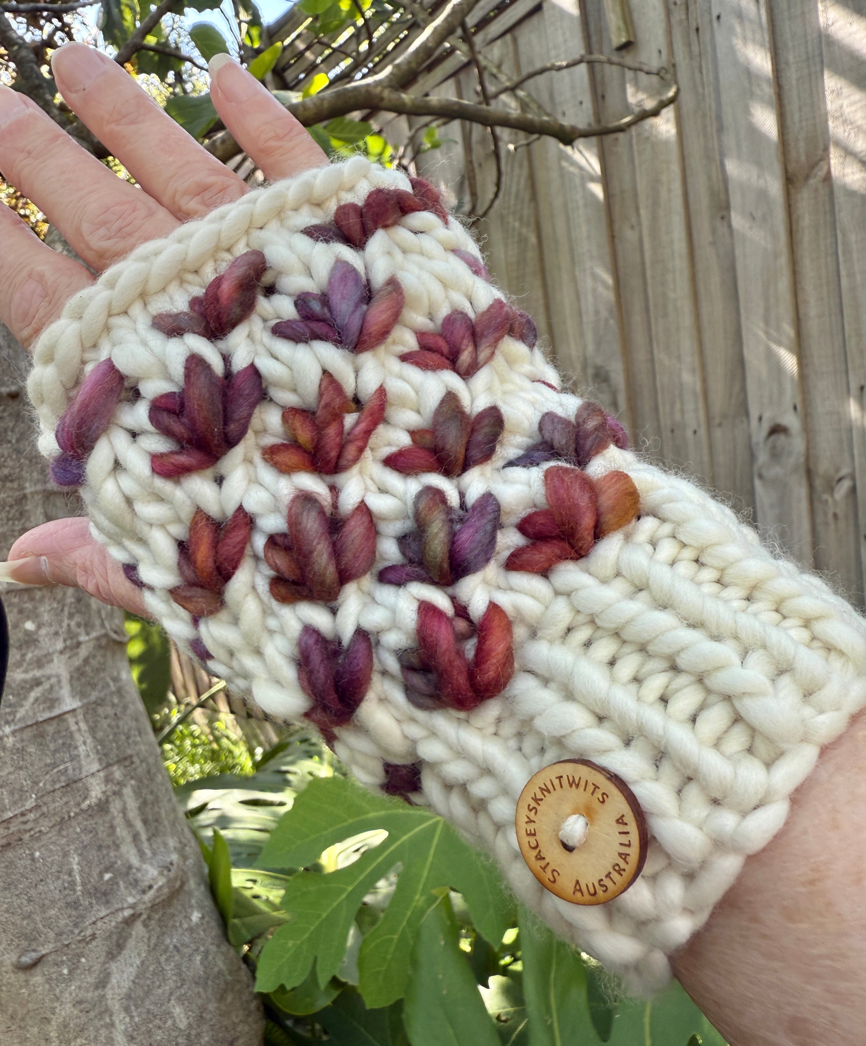 Hand knitted fingerless gloves, chunky warm merino texting gloves