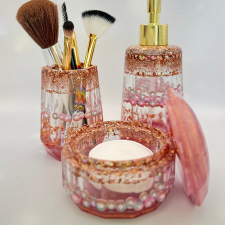 Resin Luxury Vanity Set - Gilded Rose Pearl