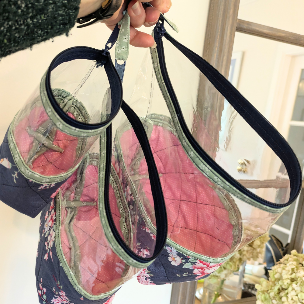 clear_travel_pouch_navy_pink_floral_australian_handmade_sewing_the_denim_patch (2)
