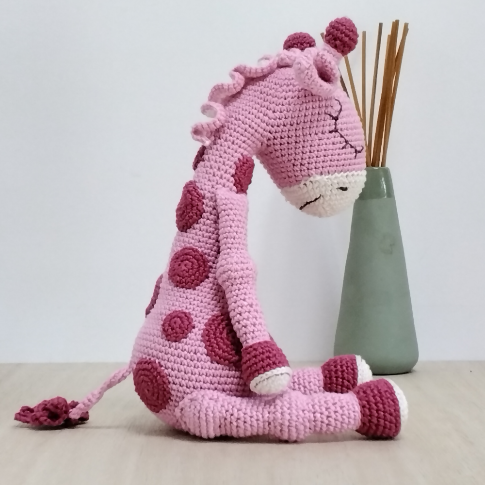 Pink-sleepy-giraffe-right-Australian-made-watch-the-birdy-crochet