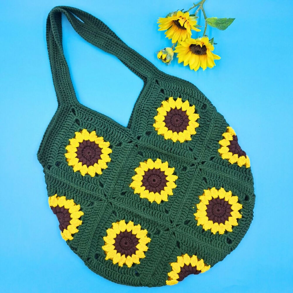 Tutti Fruitti Handmade Crocheted Sunflower Bag Green Back