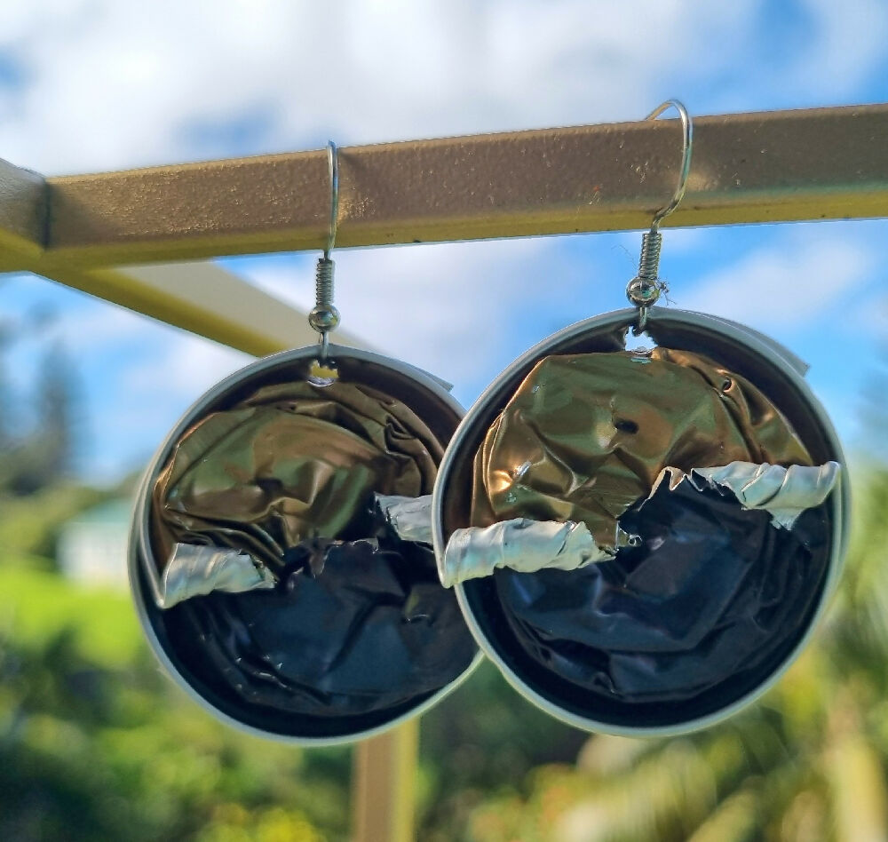 Coffee pod earrings grey and gold