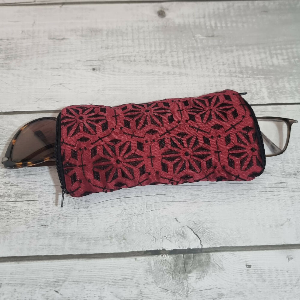 Upcycled double glasses pouch - embroidered black on burgundy