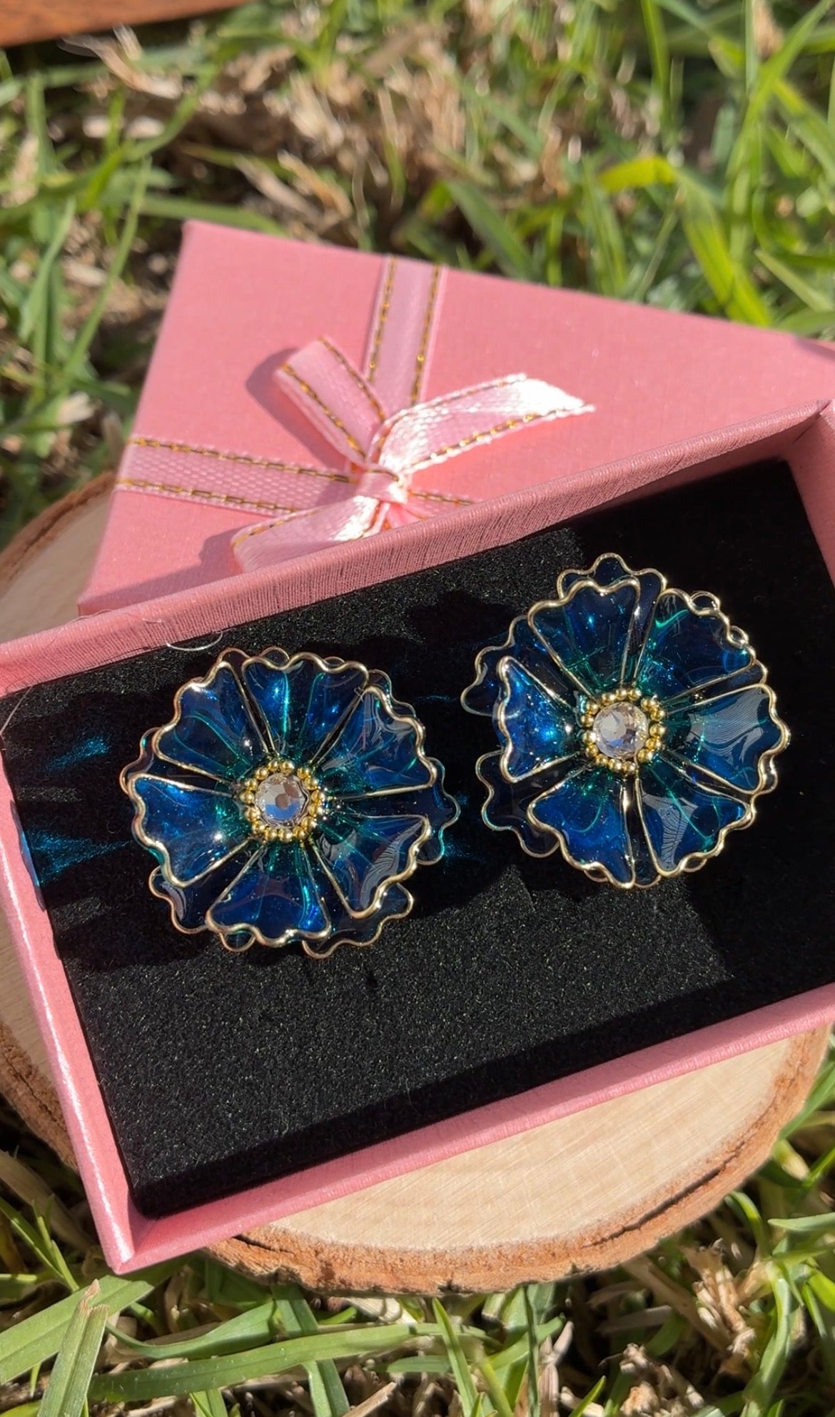 Flower earrings
