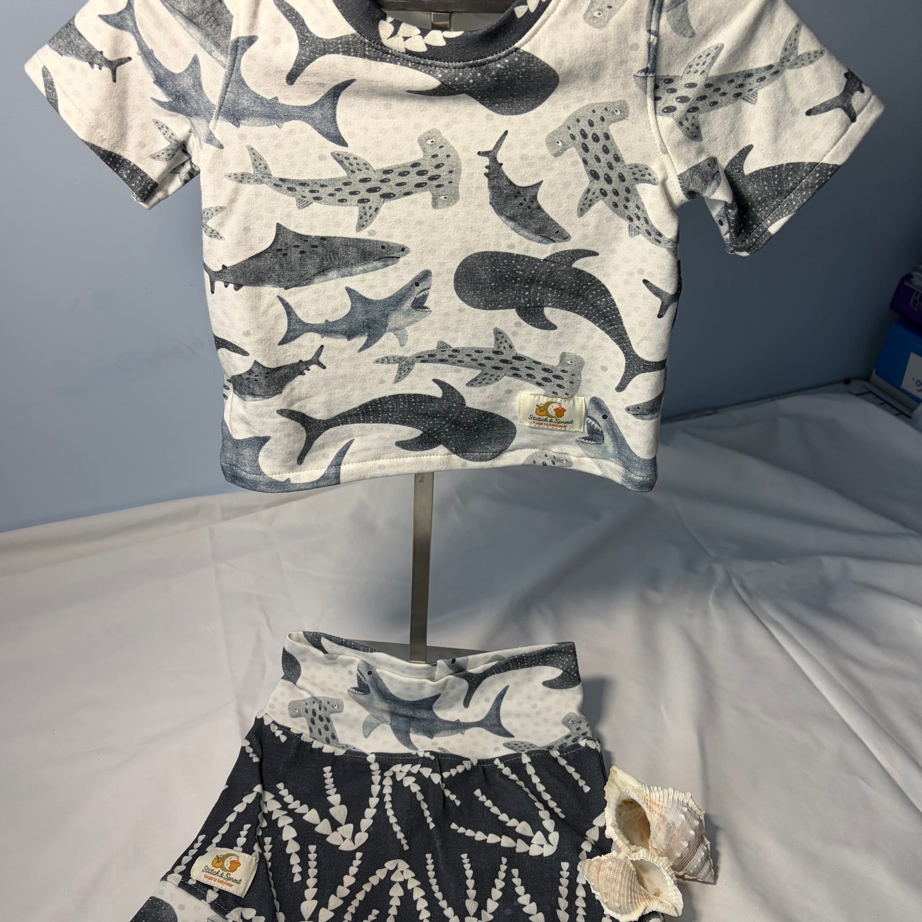 EOFY SALE SHARK TEE AND SHORTS SET 12-18 months