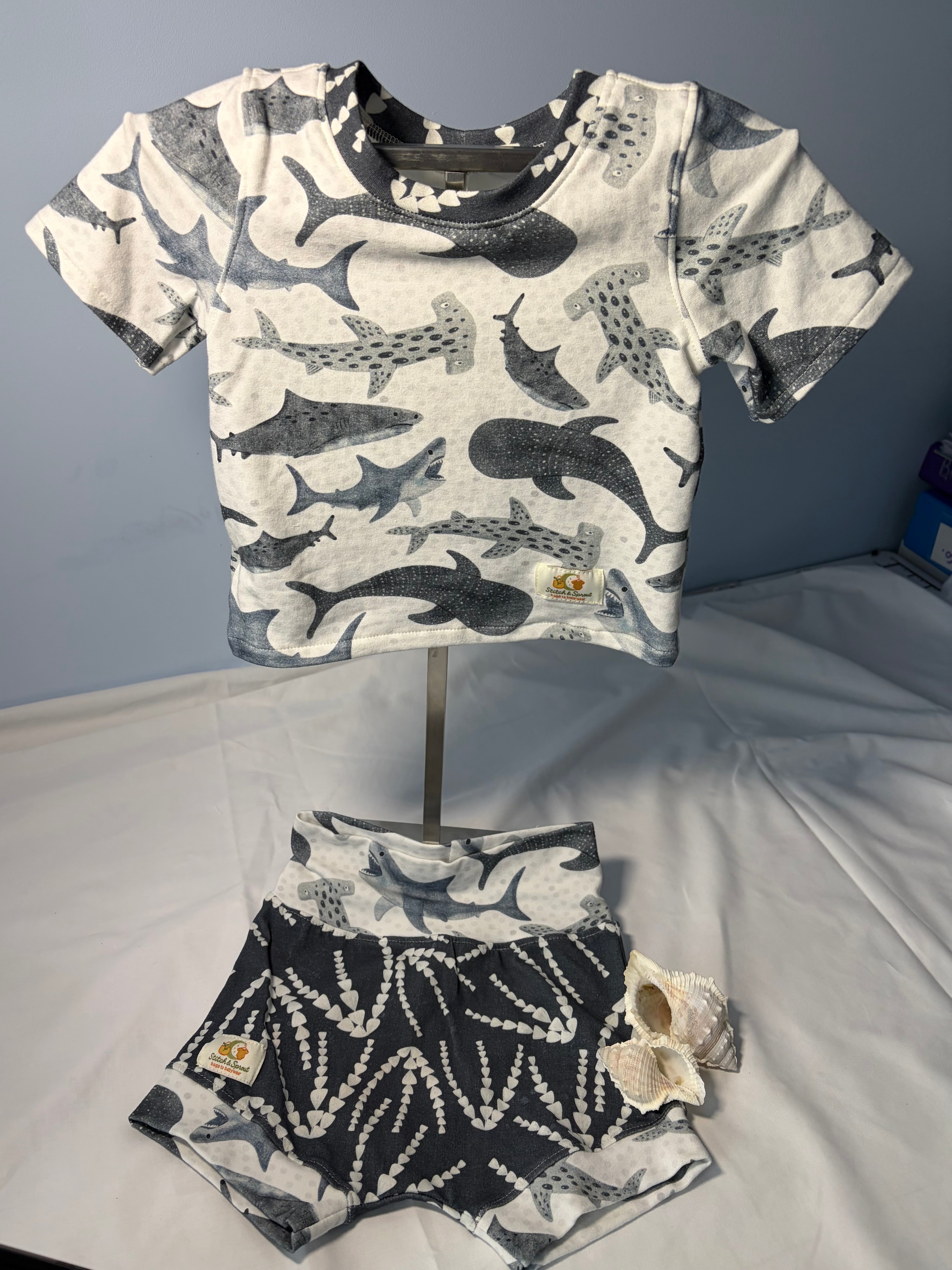 EOFY SALE SHARK TEE AND SHORTS SET 12-18 months