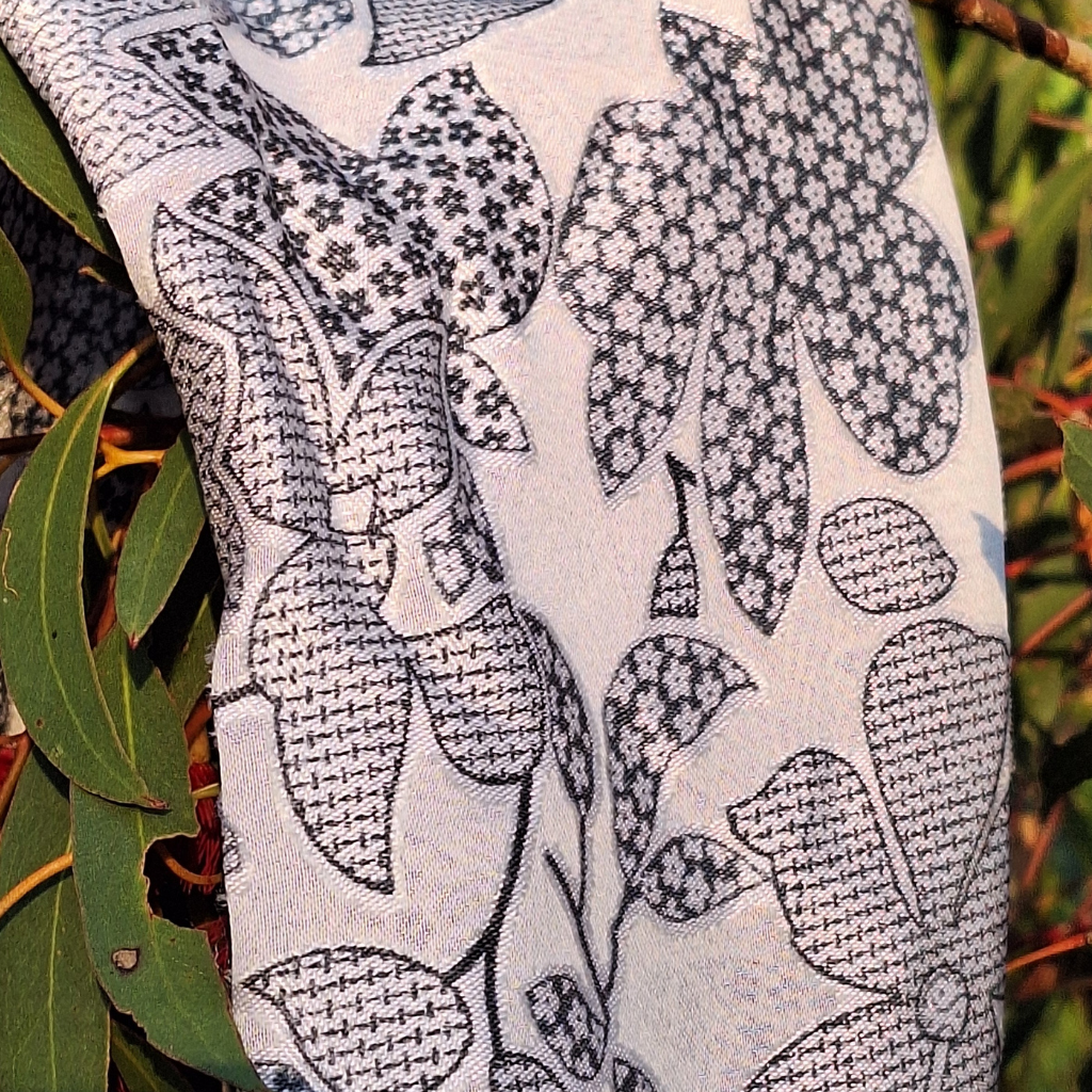 Summerweight Infinity Scarf - Handmade Bali Vibes