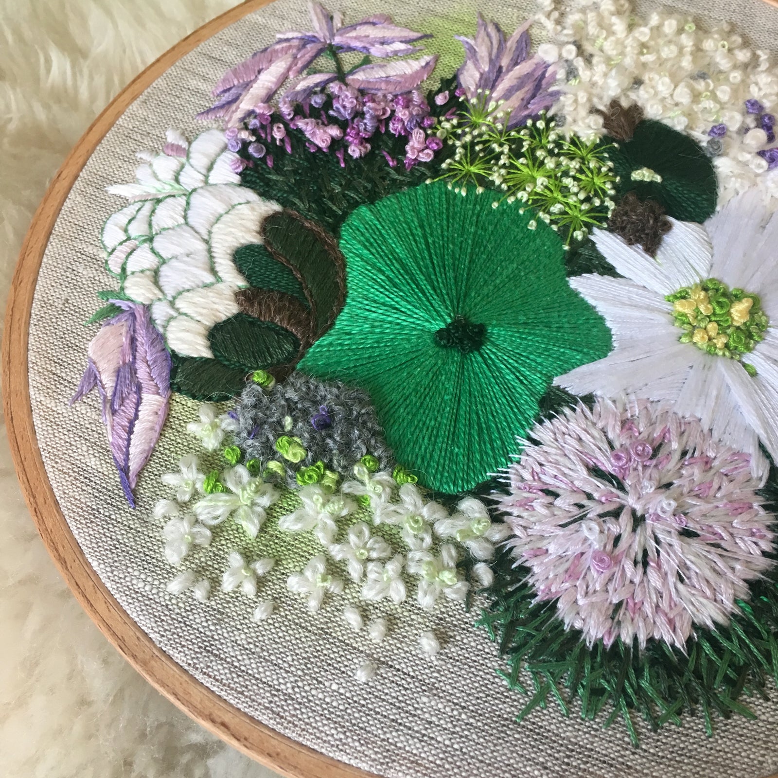 Contemporary embroidery - PDF pattern, hoop art 8" - 'Gardenia'. Advanced beginners to intermediate stitchers. INSTANT Download