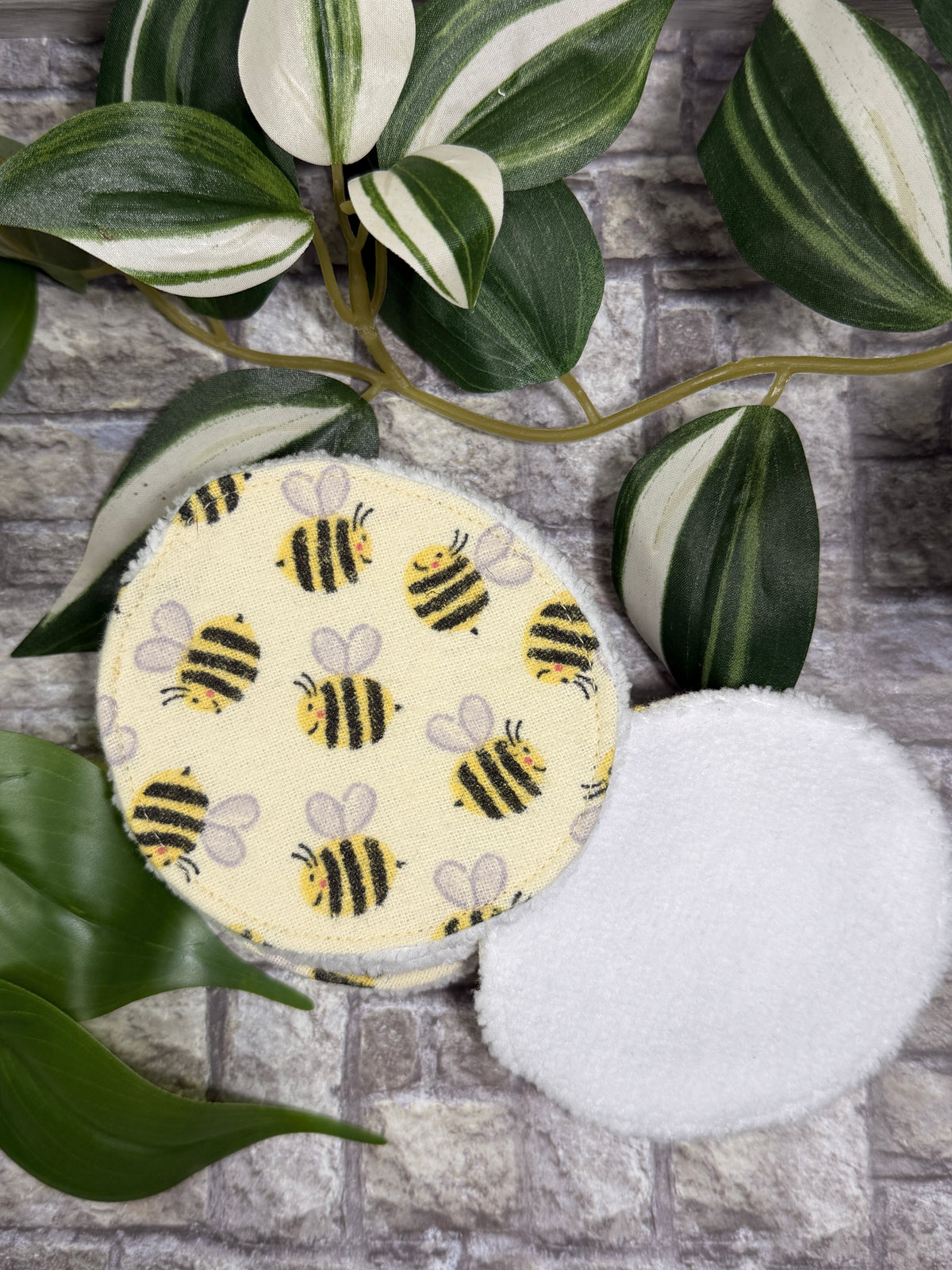 Face Cleansing & Makeup Remover Pads