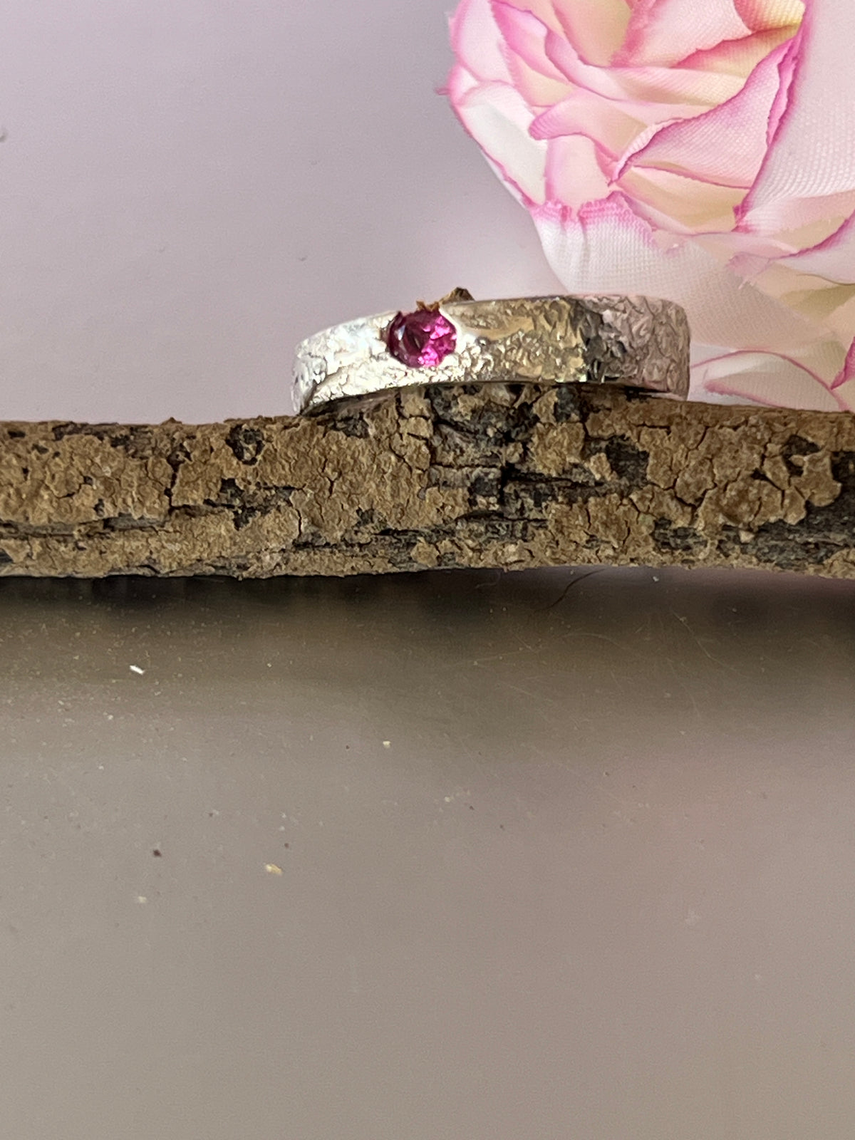 “Batemans Bay” Sterling Silver Ring-Pink Sapphire