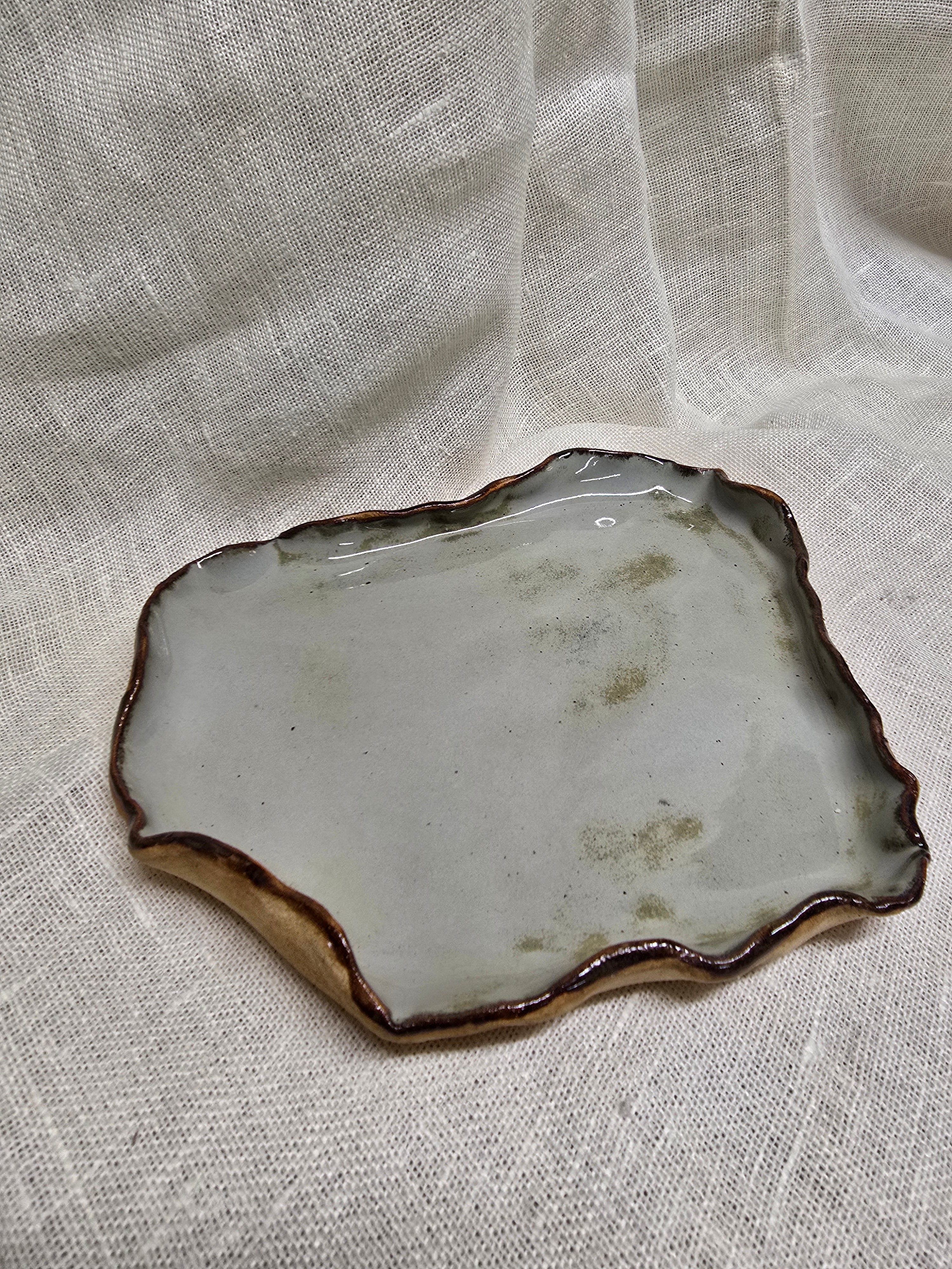 Organic shaped plate No.1
