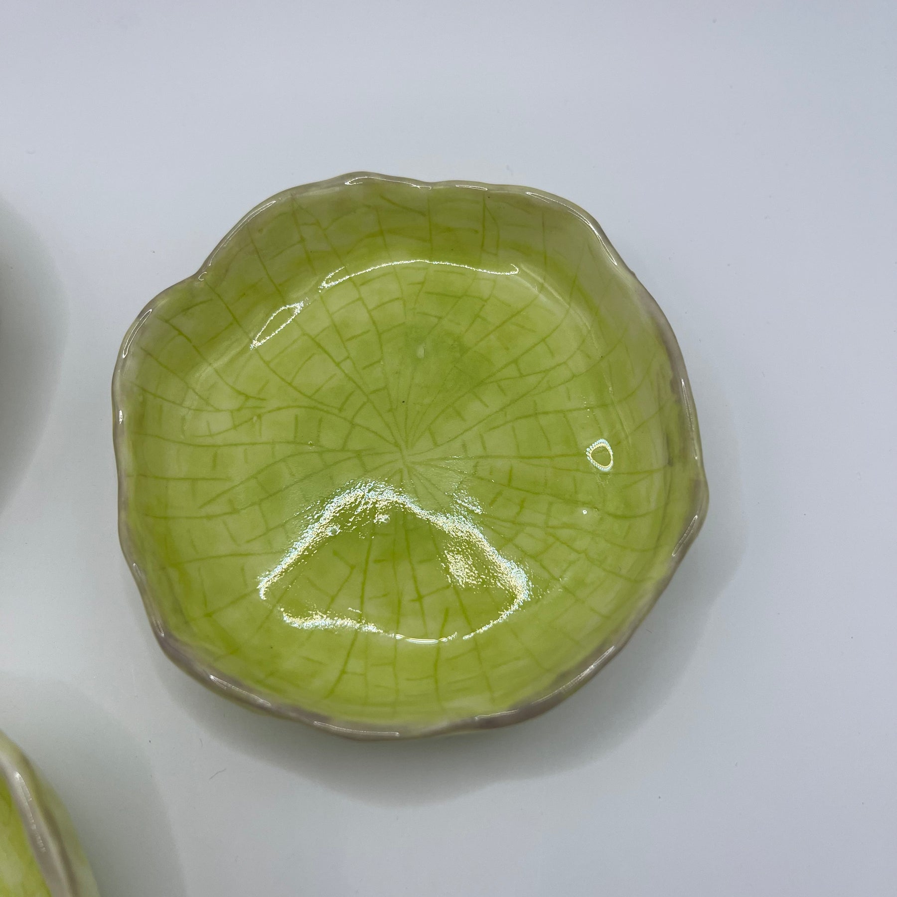 Handmade Porcelain Lilly Pad Condiment Dishes – Set of 3
