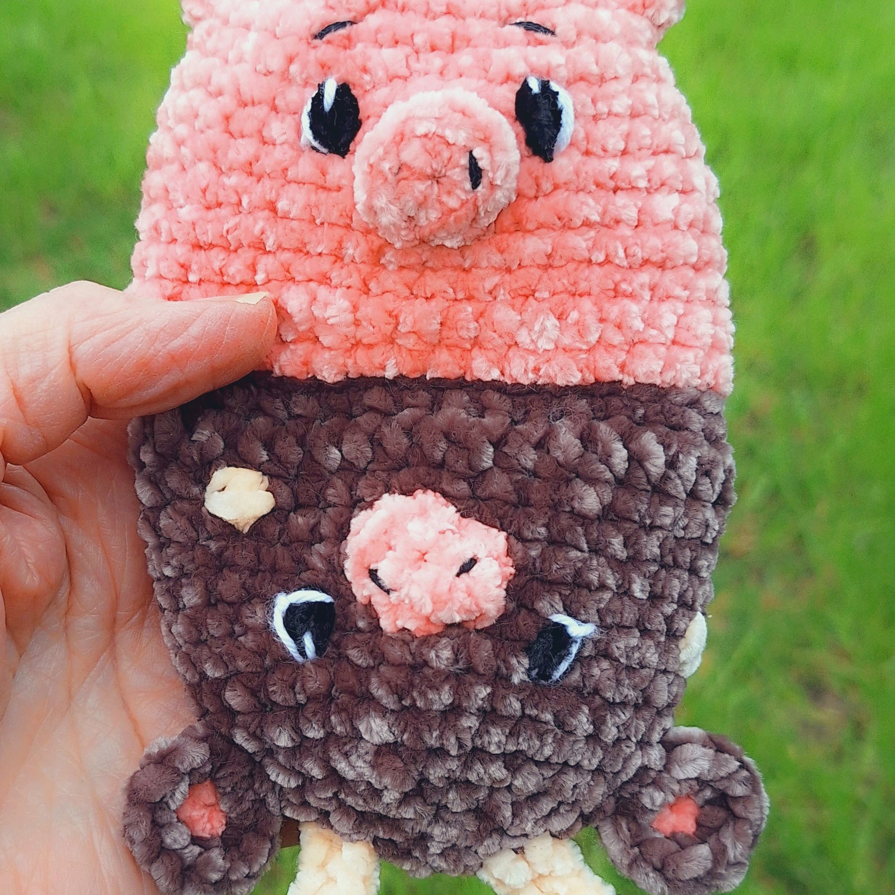 Two-in-one crocheted animal Toys, flip and transform