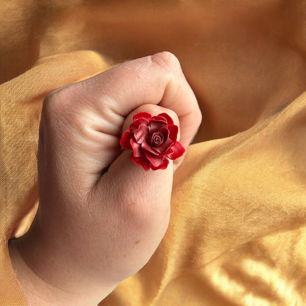 Single Rose sculpted statement ring - Deep Red