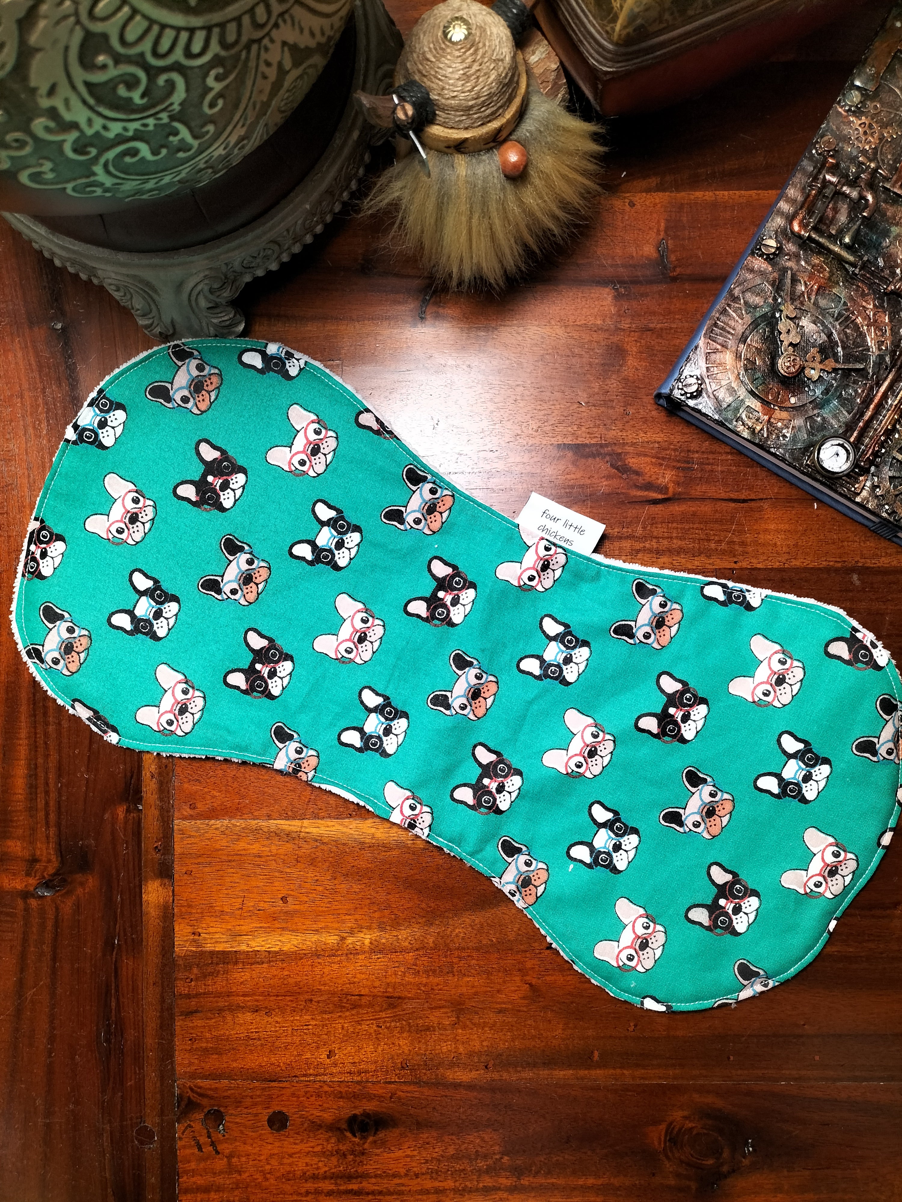 DOGS BIB & BURB CLOTH GIFT BUNDLE