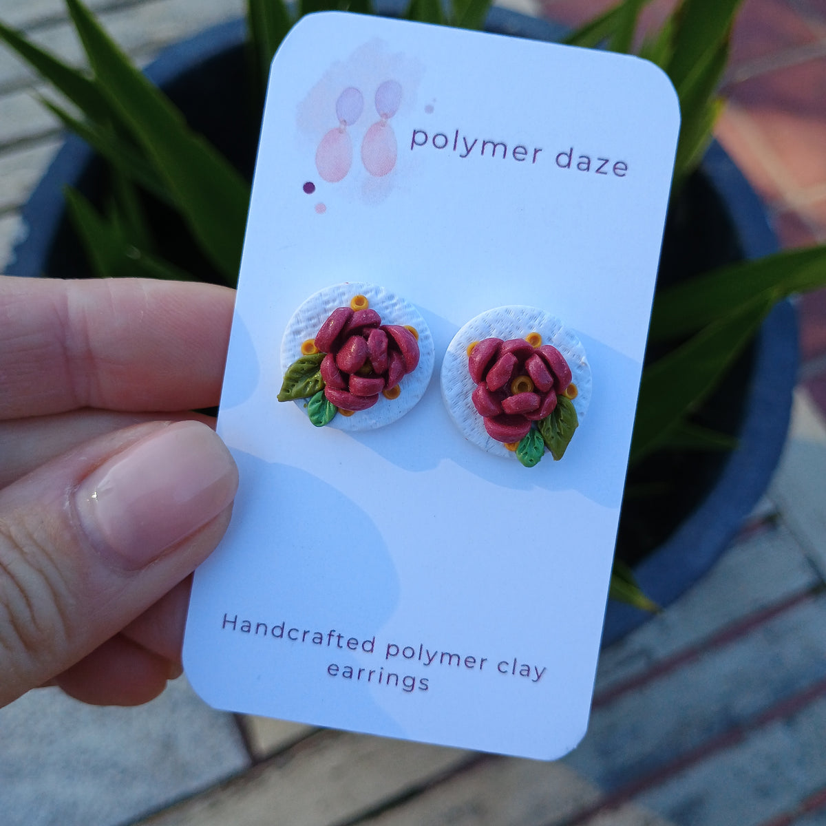 Statement rose stud earring