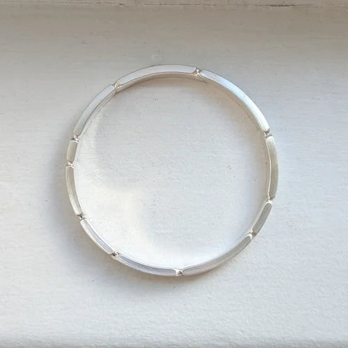 handmade hand carved bangle - round