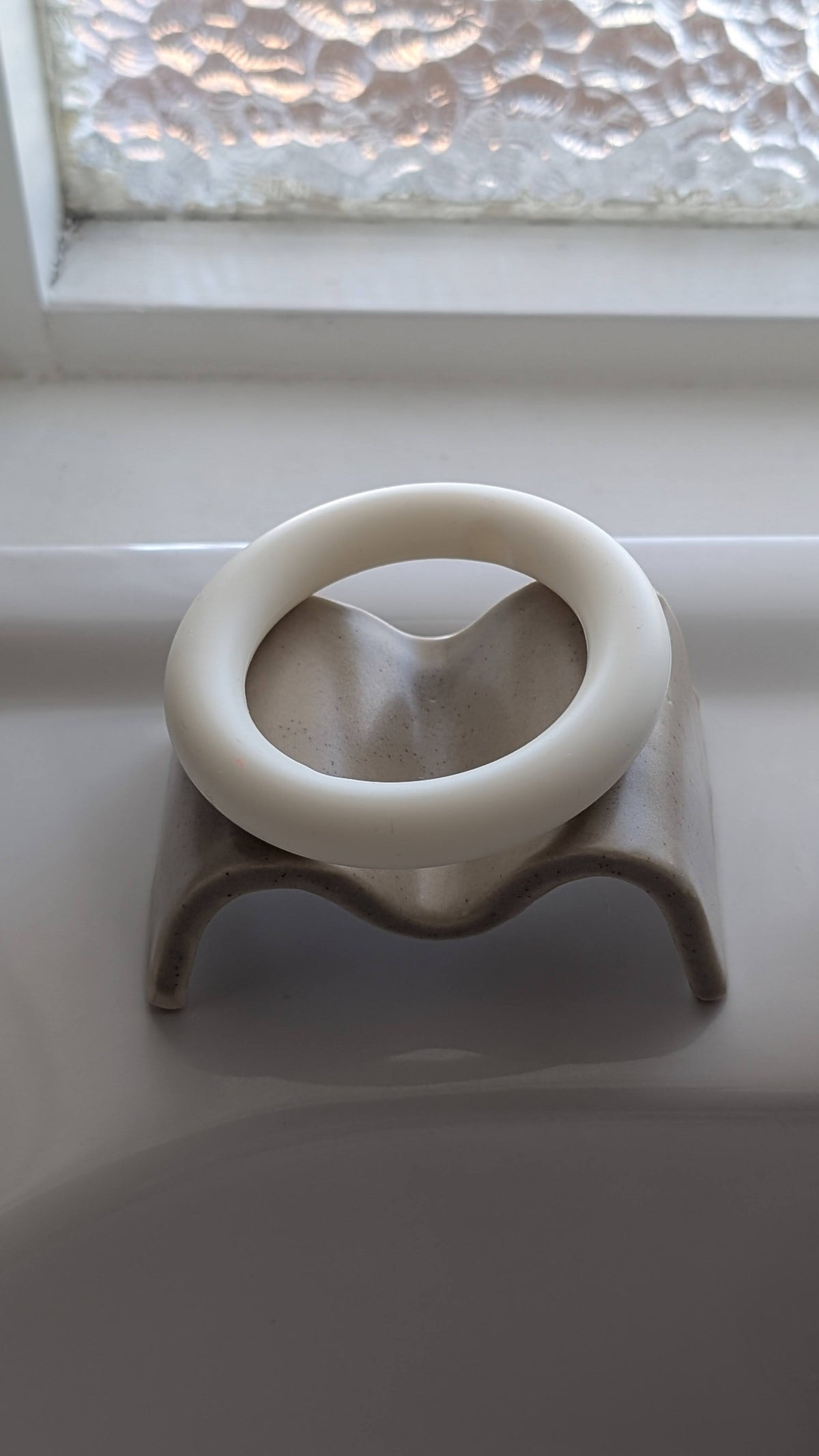 Menstrual Cup Drying Rack - Matte Beige Speckled - Handmade Ceramic