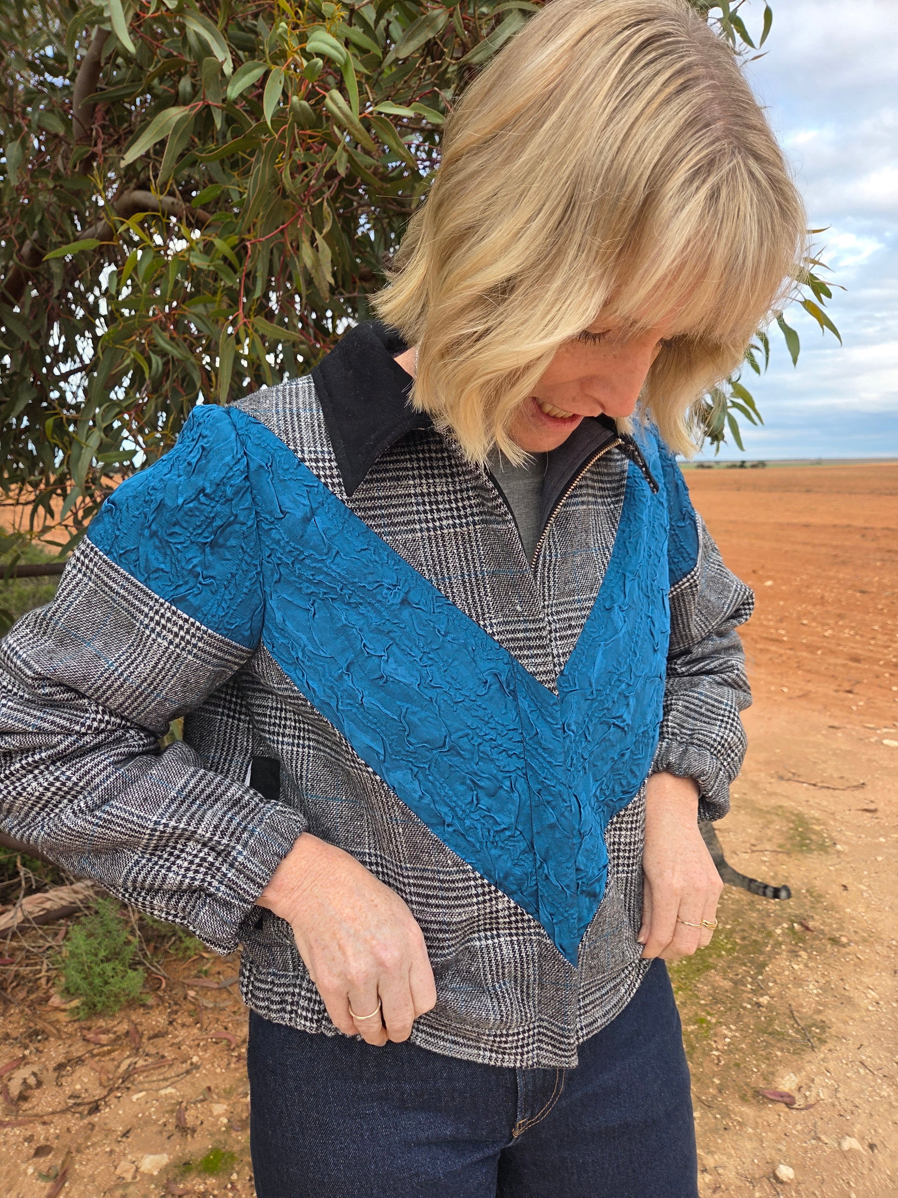 Blue Lagoon - Retro Bomber jacket - S/M