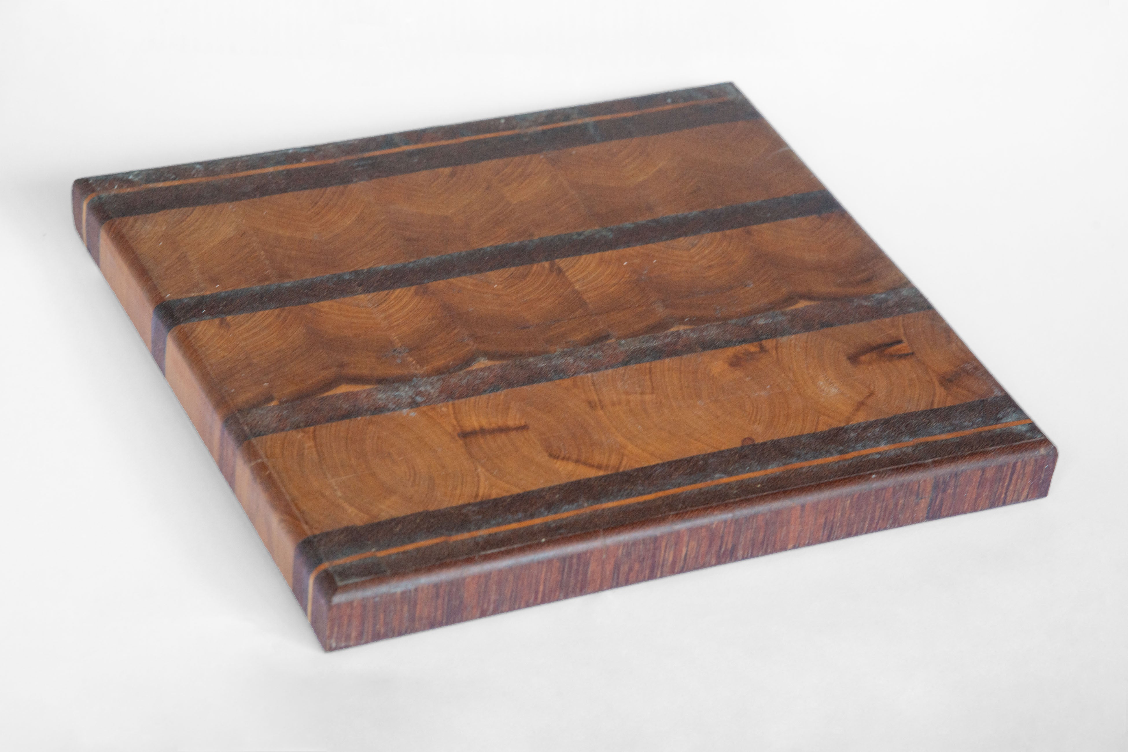 end grain cutting board