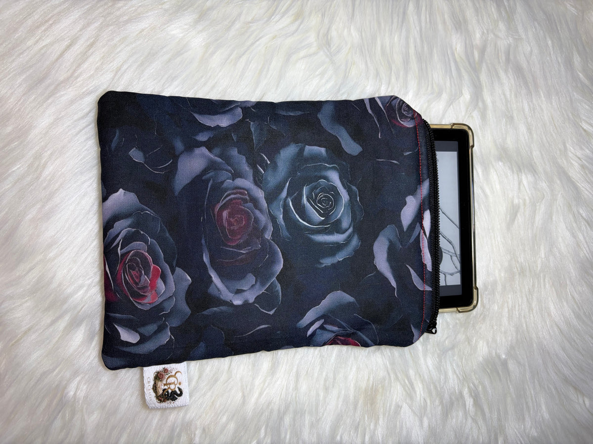 Handmade Padded Kindle & E-Reader Sleeve | 🌑 Midnight Rose Collection