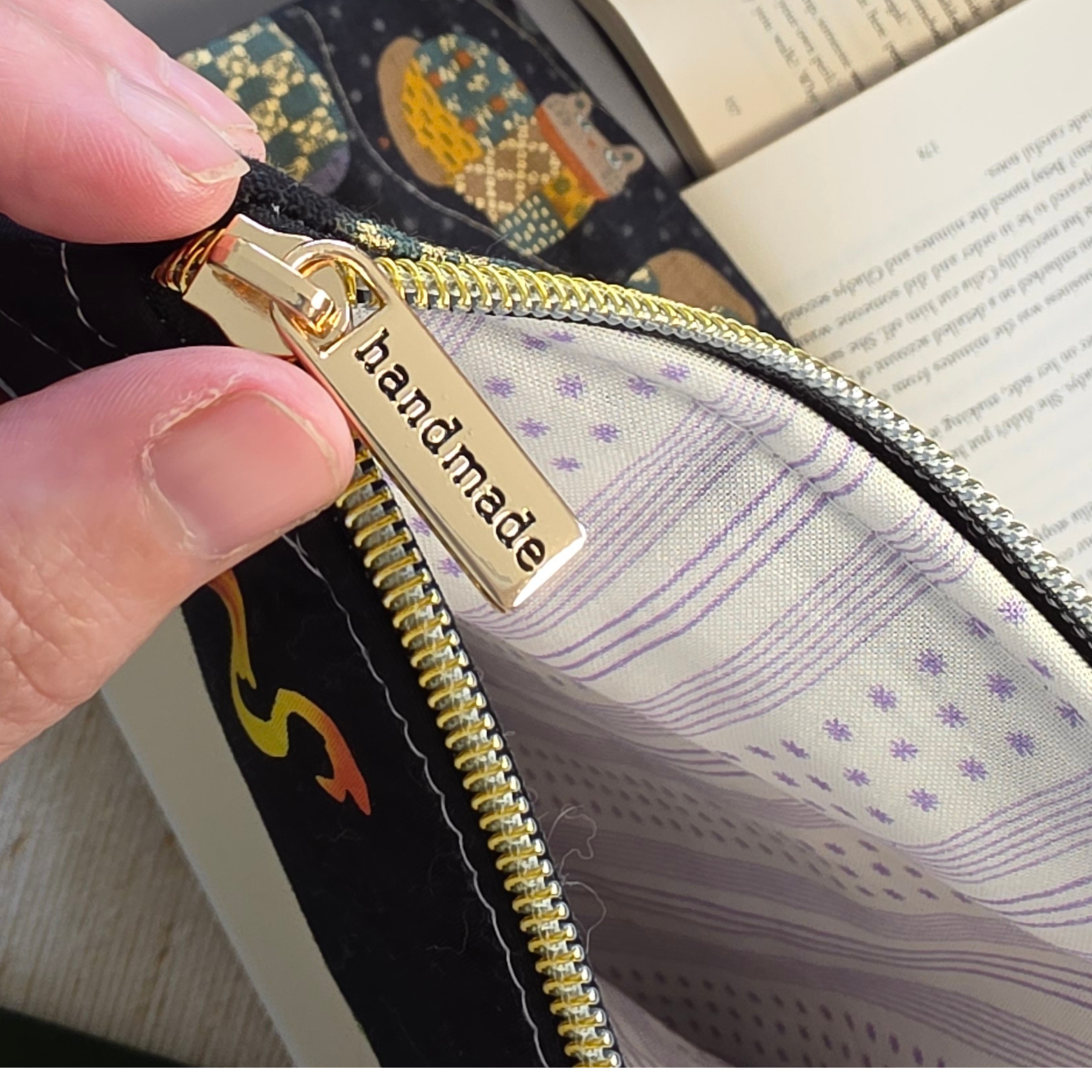 Dual-fabric designs - Large book, 14" tablet or laptop sleeve, handmade