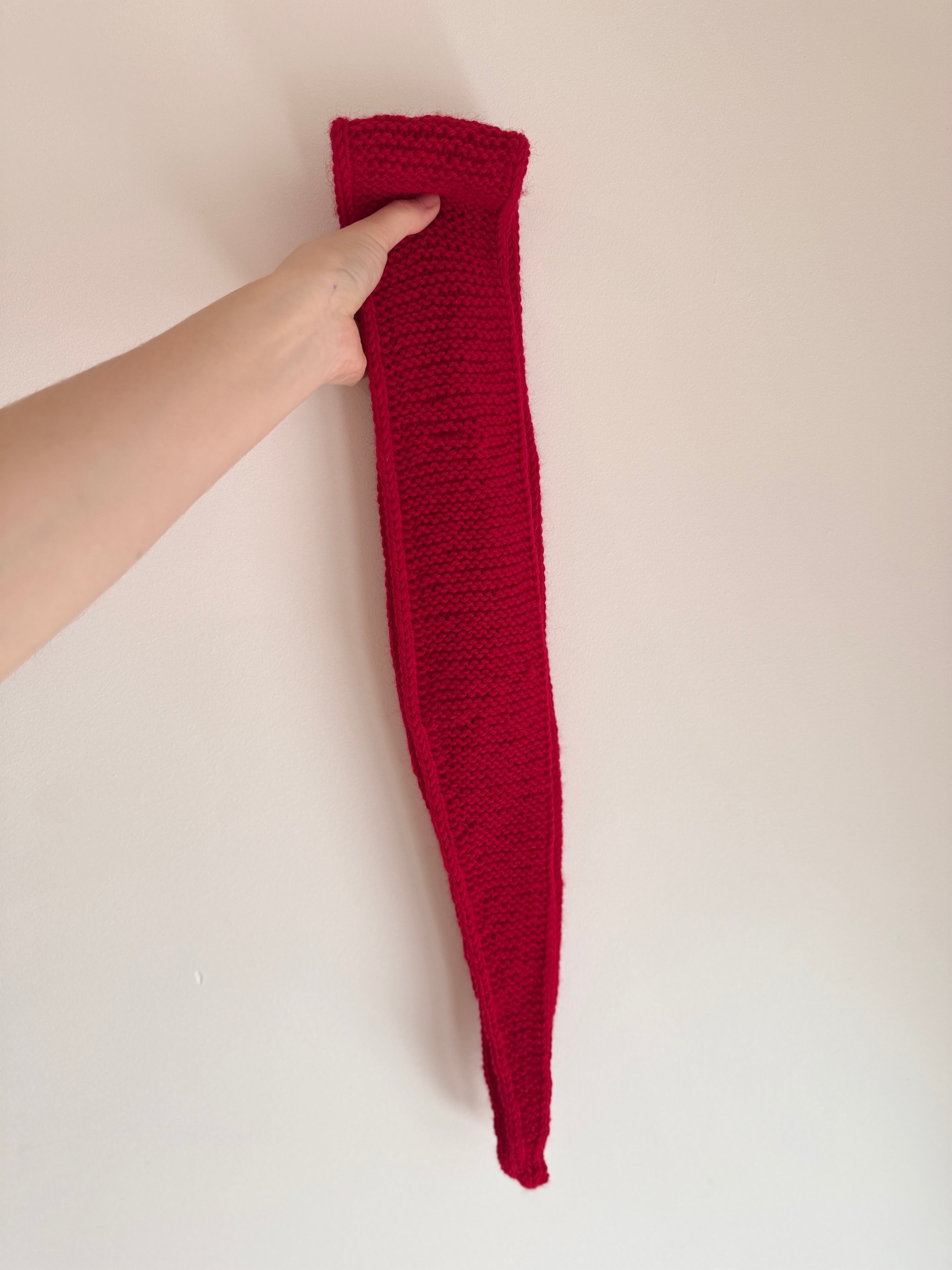 Sophie scarf in hot red