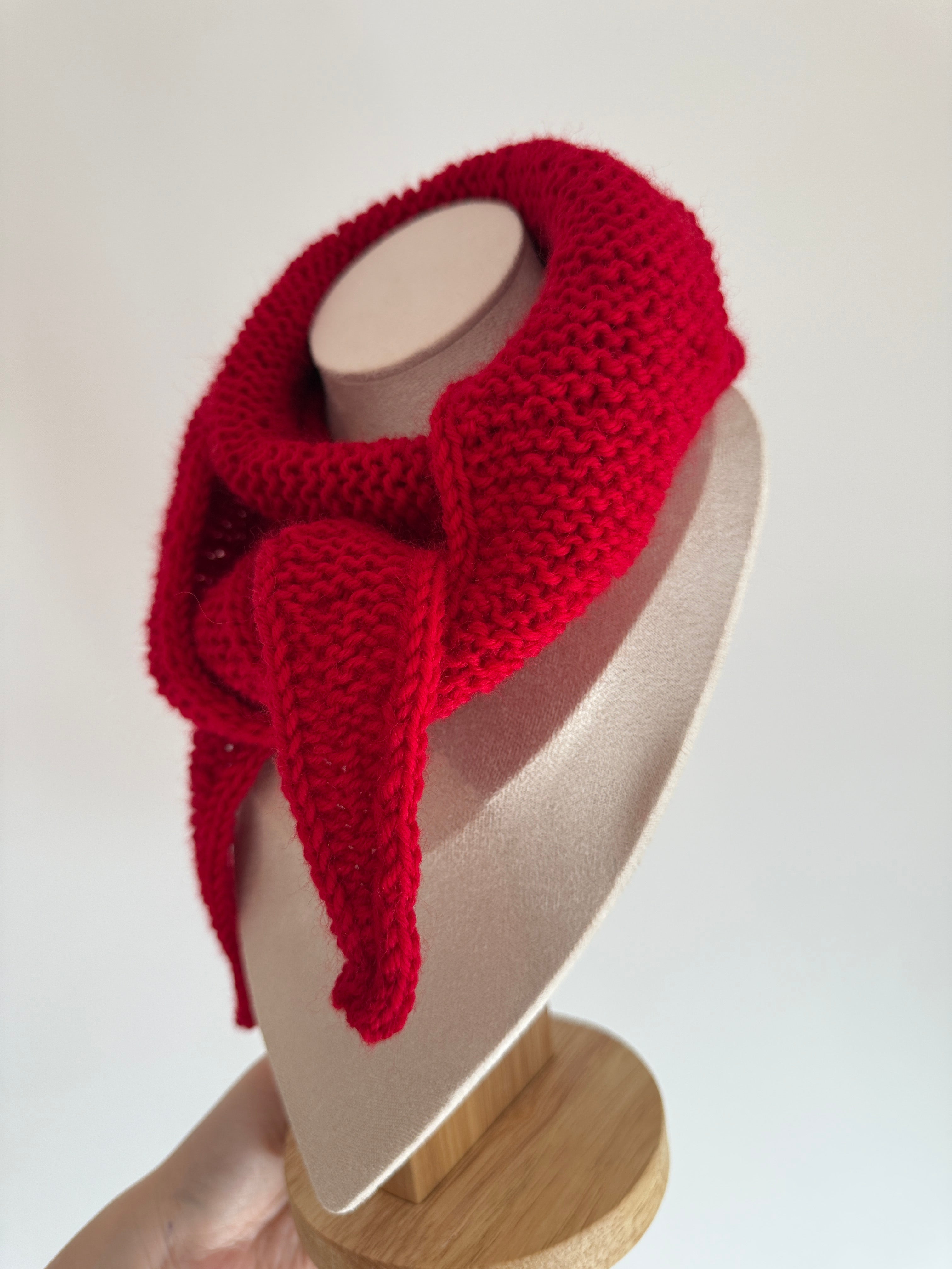 Sophie scarf in hot red
