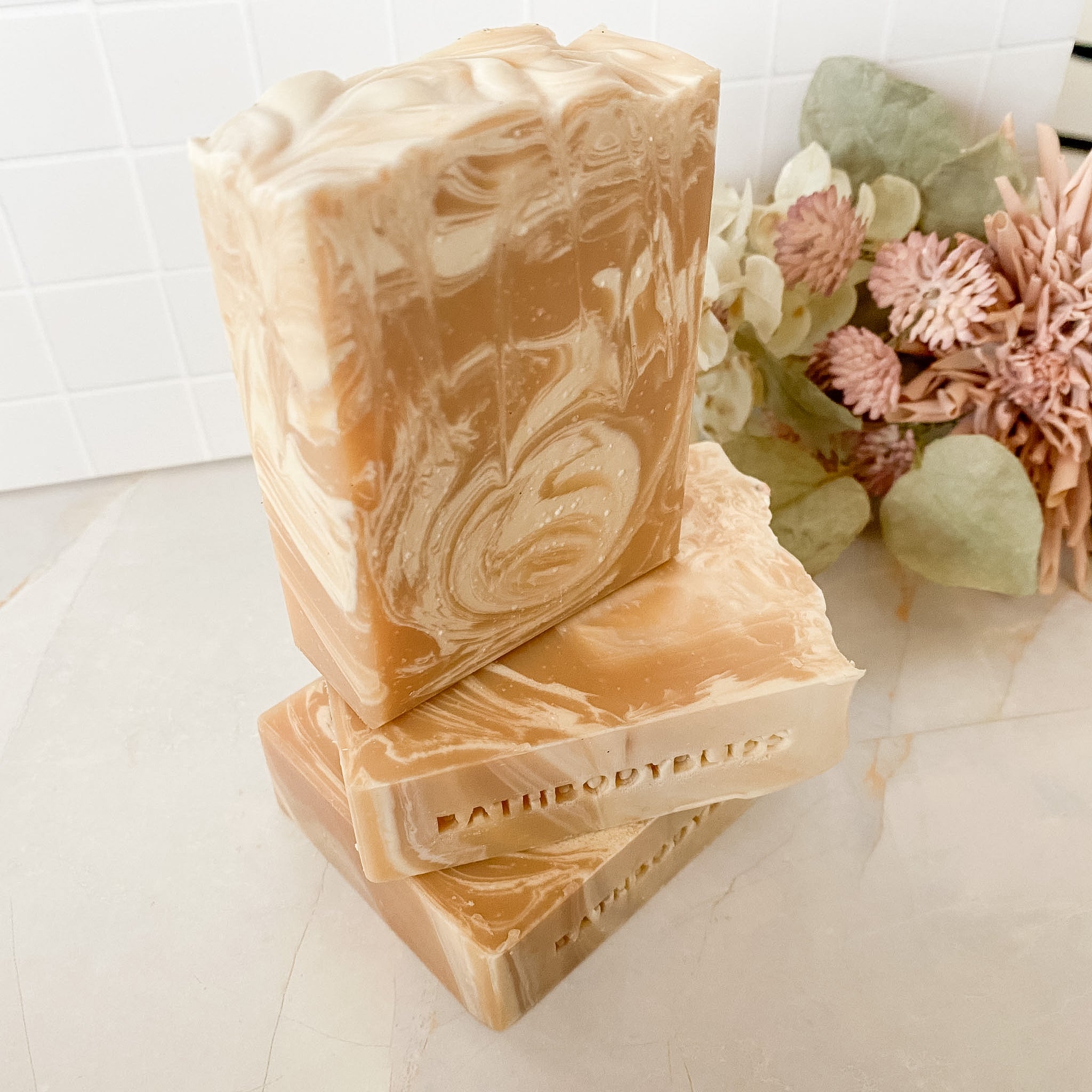 Vanilla Cream - Handmade Vegan Soap Bar