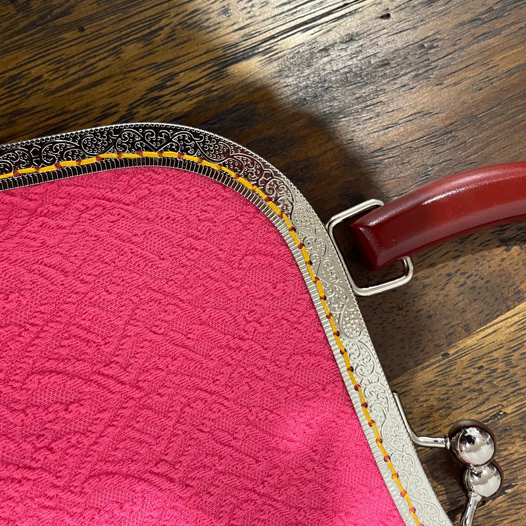 Pink Crimplene 1960s Mod Handbag