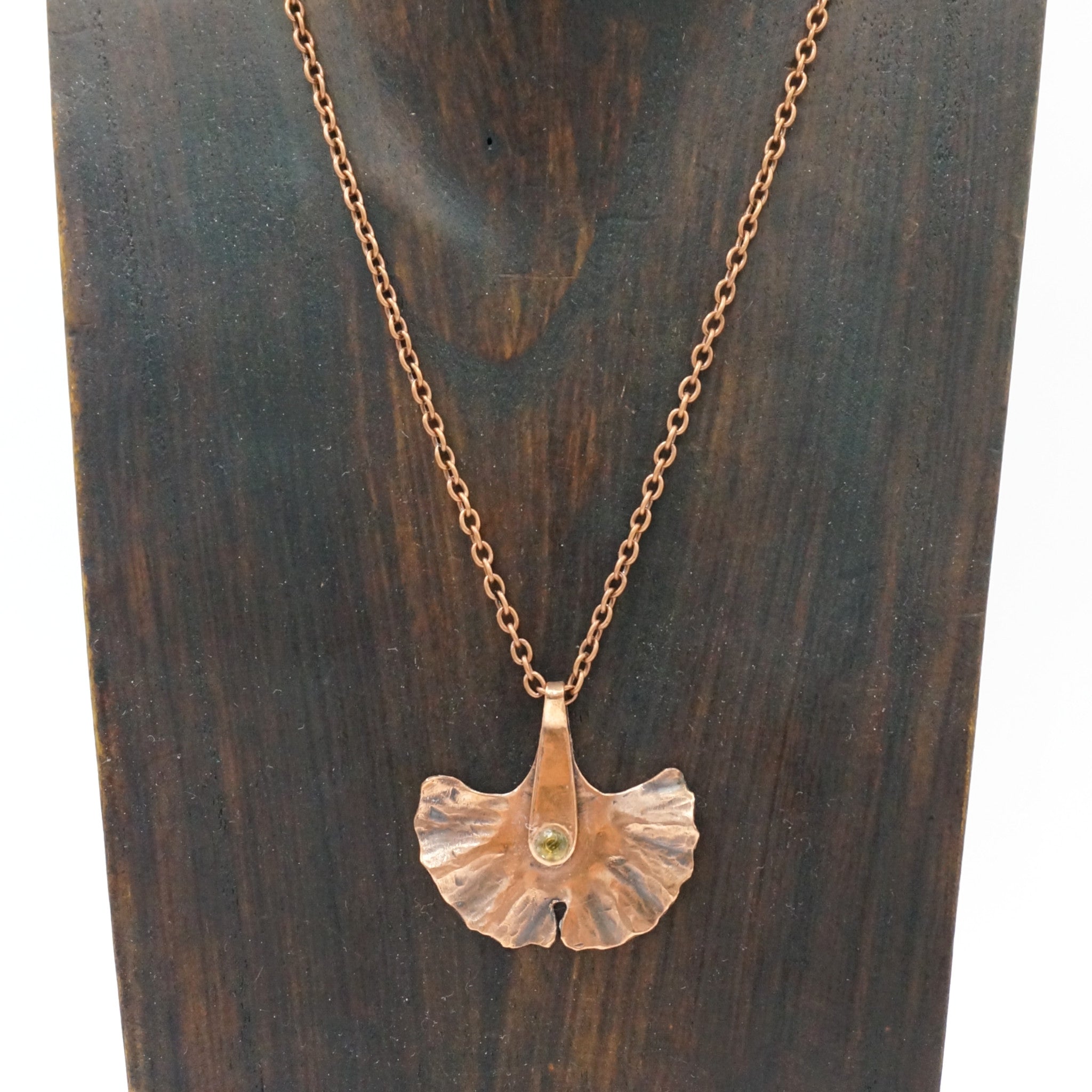 Gingko Leaf - copper necklace with precious stone Peridot