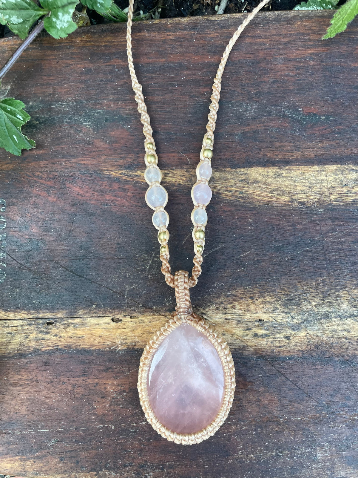 Rose Quartz Macrame Pendant Necklace