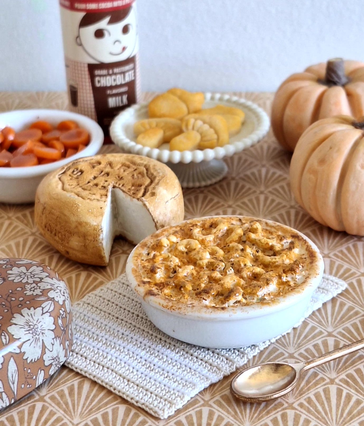 Baked Macaroni and Cheese (with metal serving spoon)