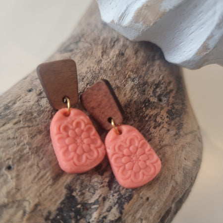 Peach Blossoms Dangle