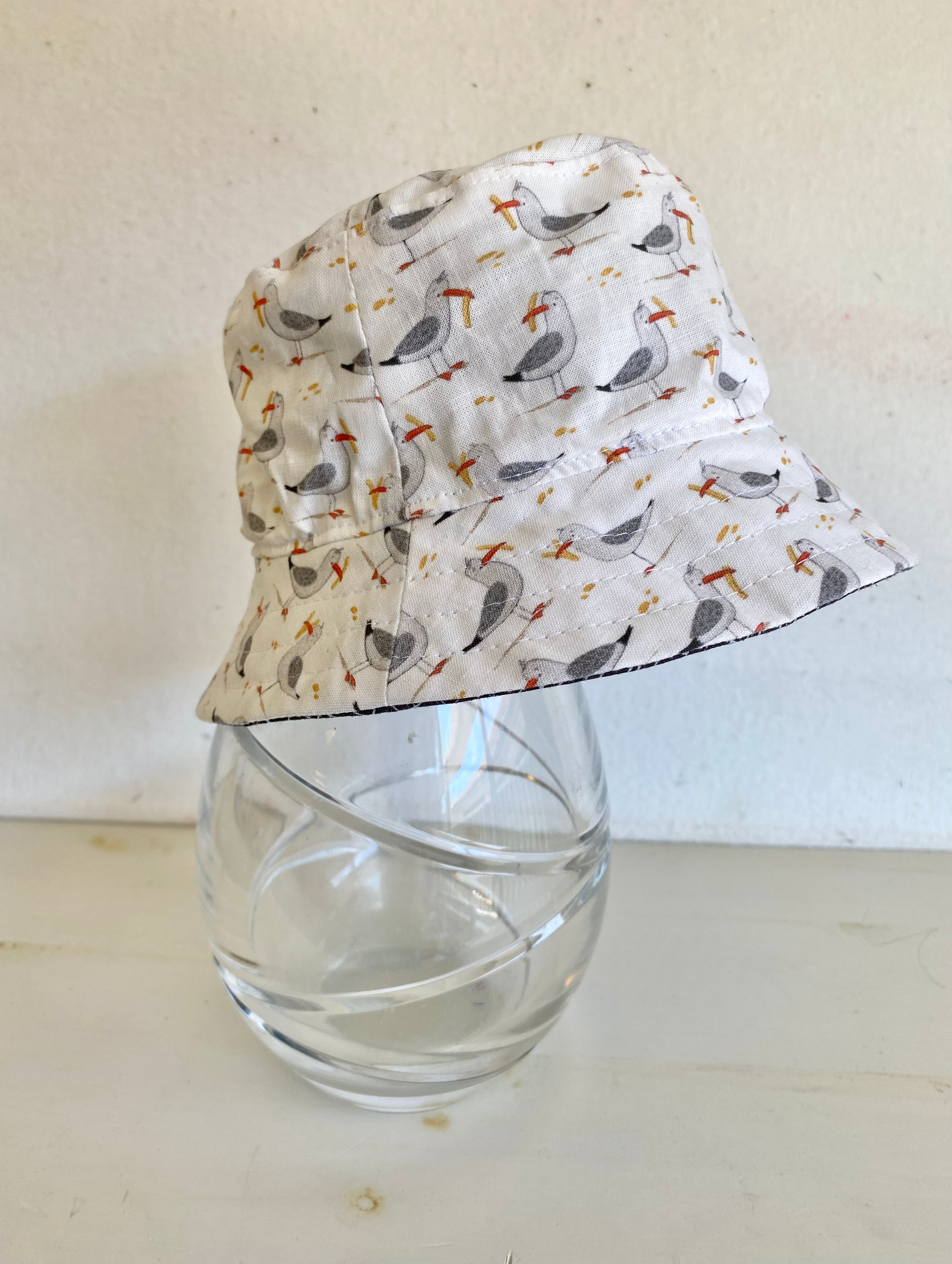 Summer hat in seagull & chips fabric