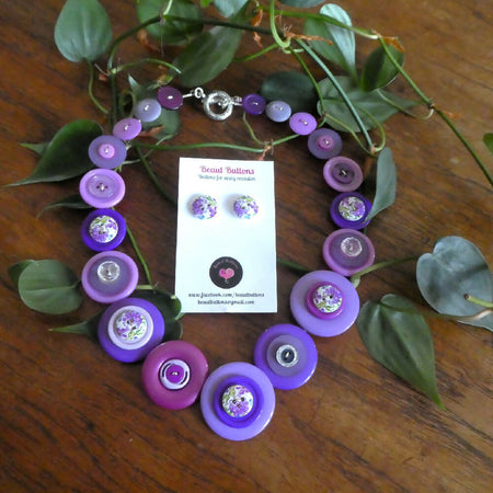 Purple flower necklace and earrings - Wisteria.