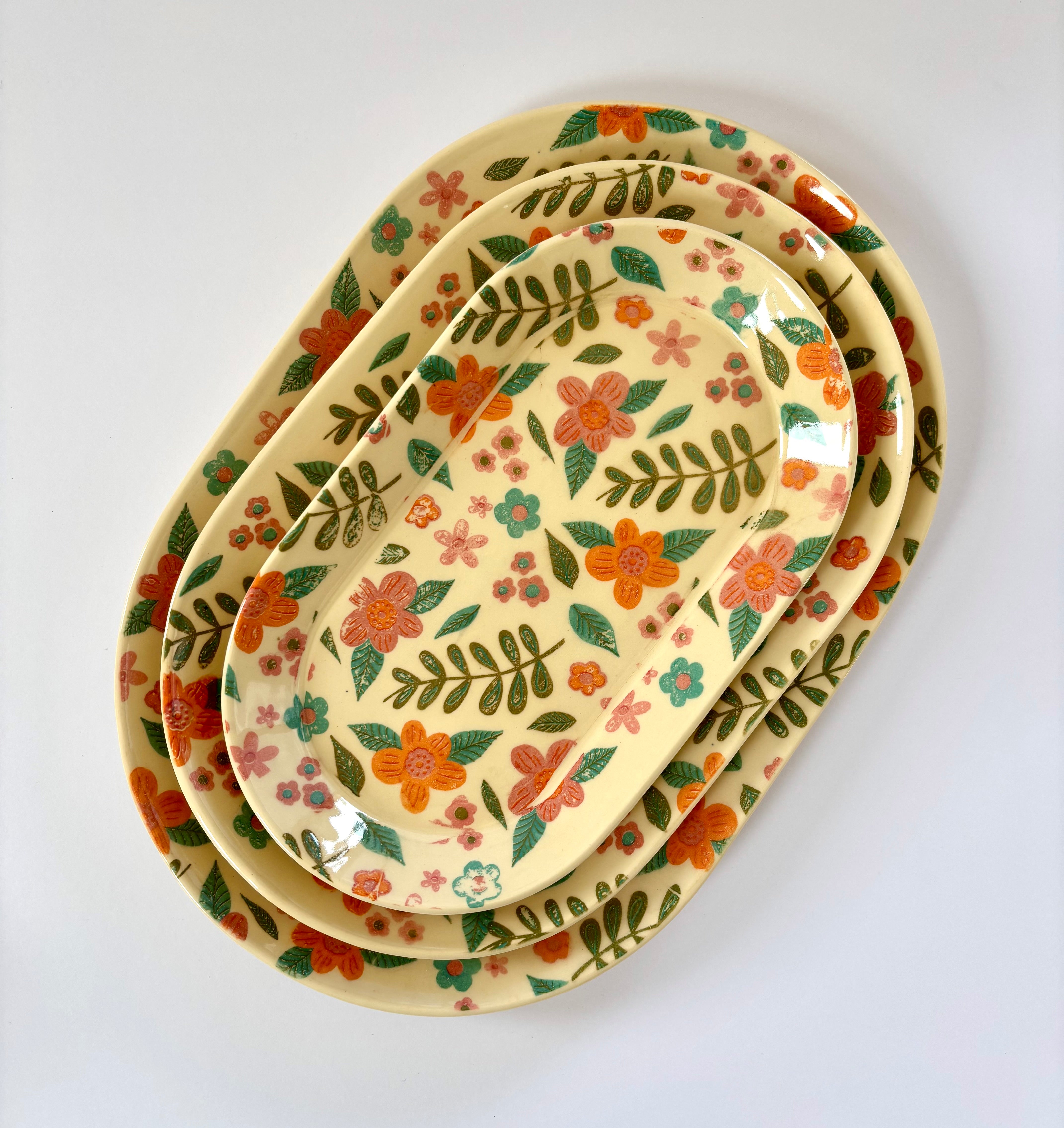 Flower Pattern Ceramic Tray/Plates Set of 3