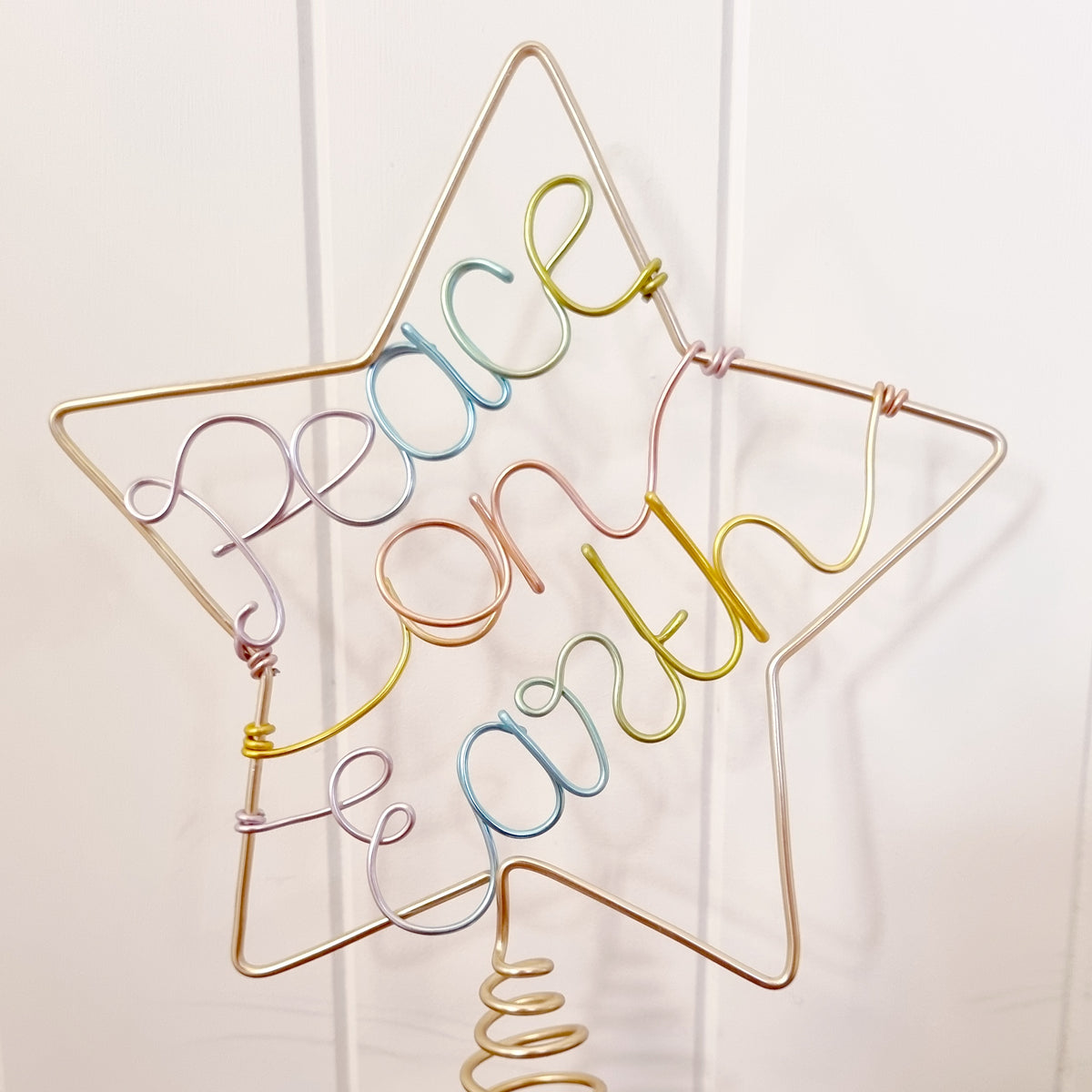 Personalised Christmas Tree Topper | Custom Wire Star Family Name Topper | Xmas Tree Star Decoration | Custom Colour Wire Art | Family Name Gift | New Home First Christmas