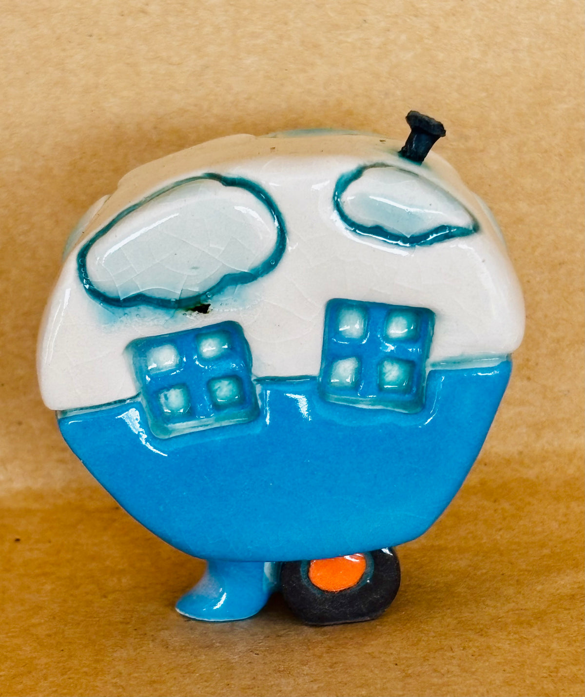 Small Retro Collectable Ceramic Caravan 9