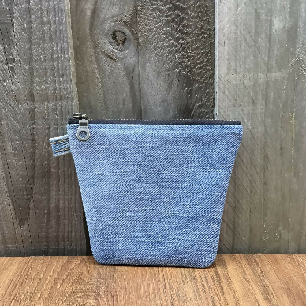 upcycled-denim-purse-01e