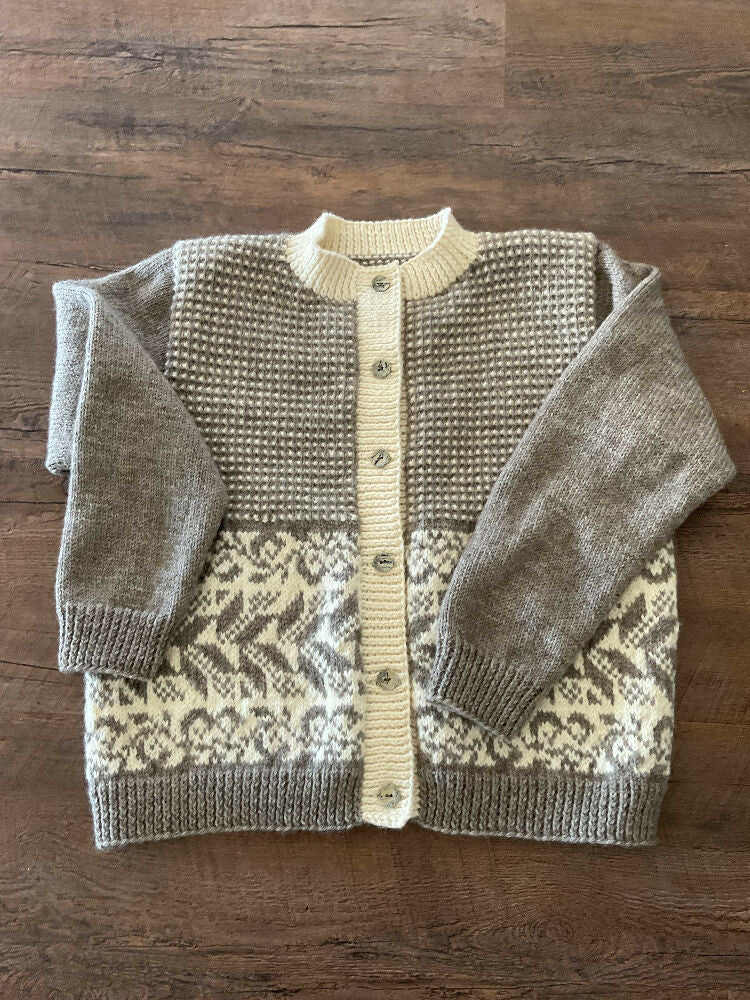 Winter Cardigan, Size is L