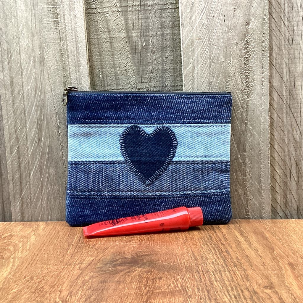 Handmade Upcycled Denim Purse – Denim Heart