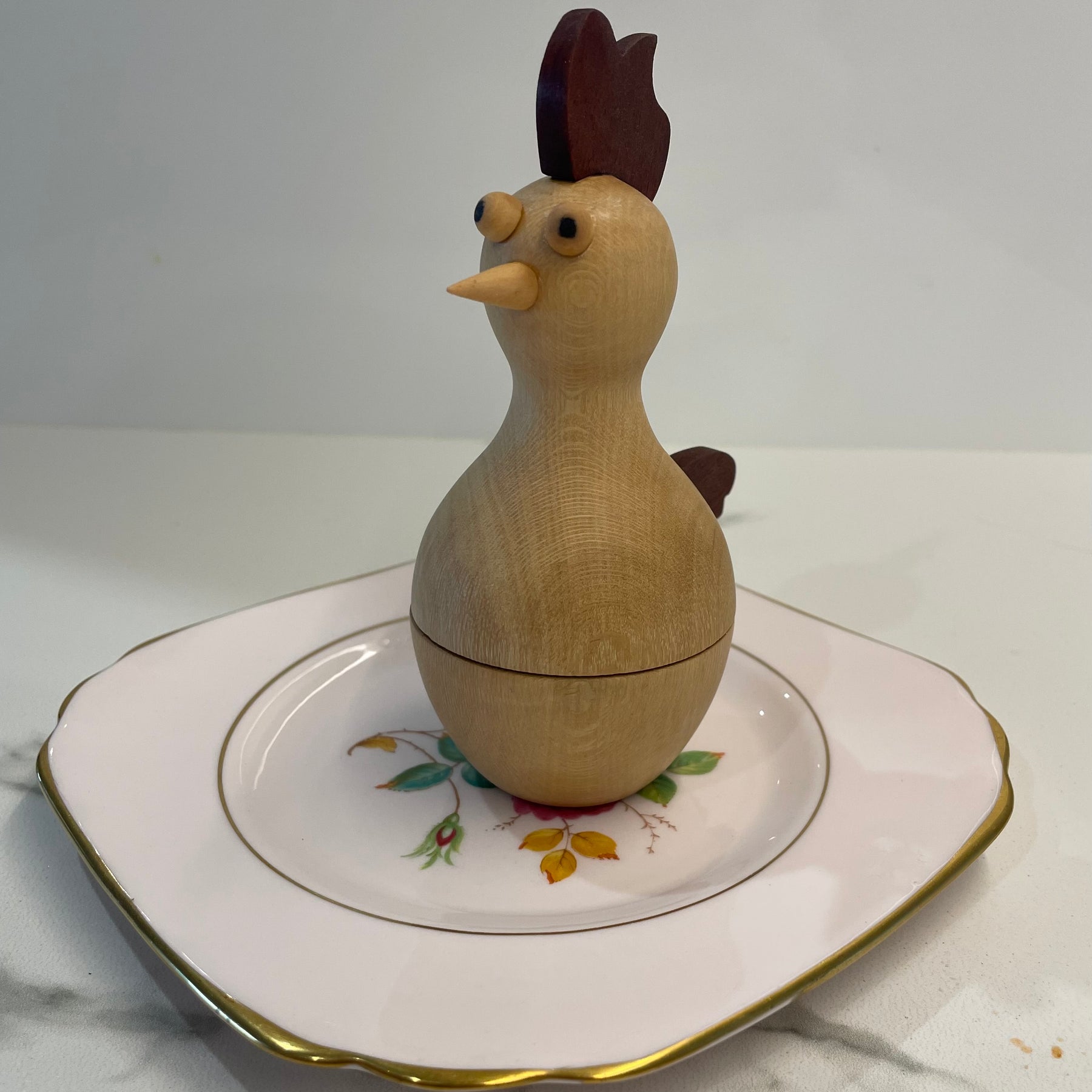 Chicken egg cup