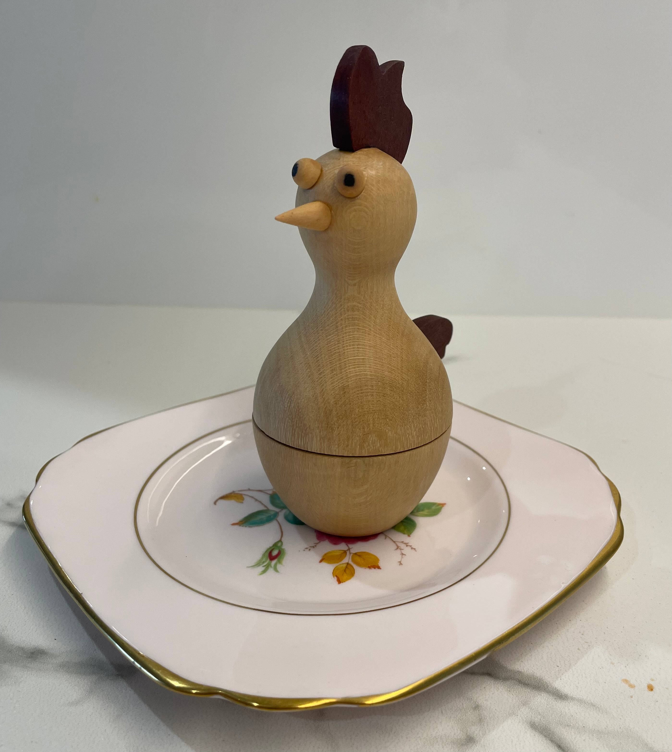 Chicken egg cup