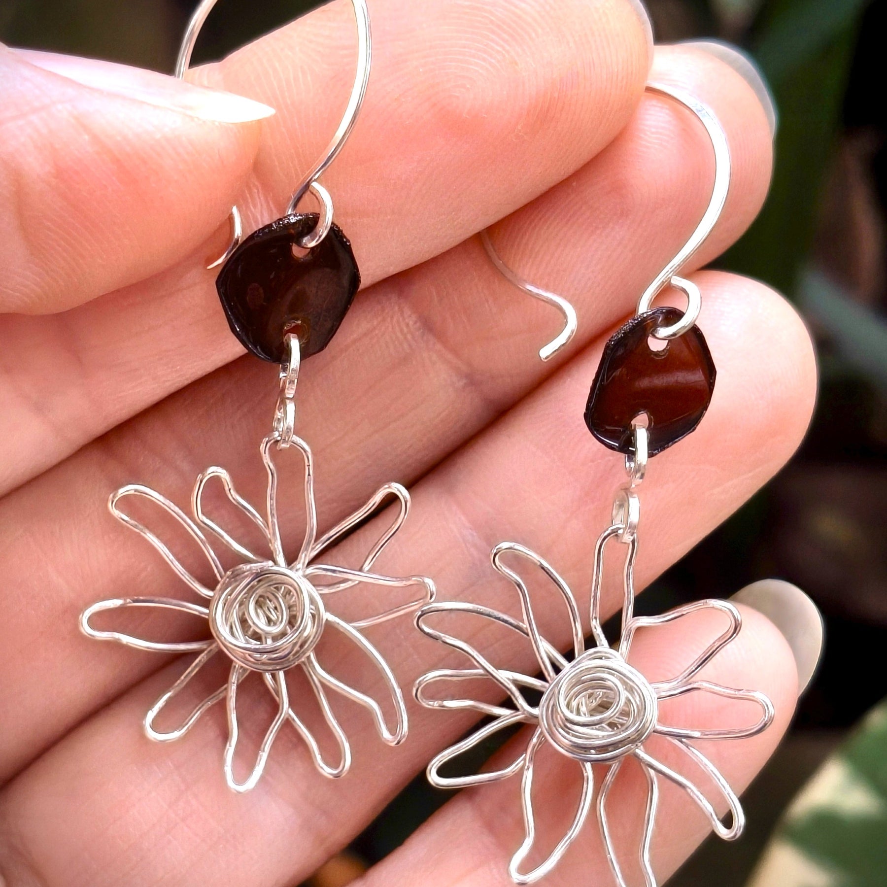 Daisy If I Do | sterling silver flower earrings