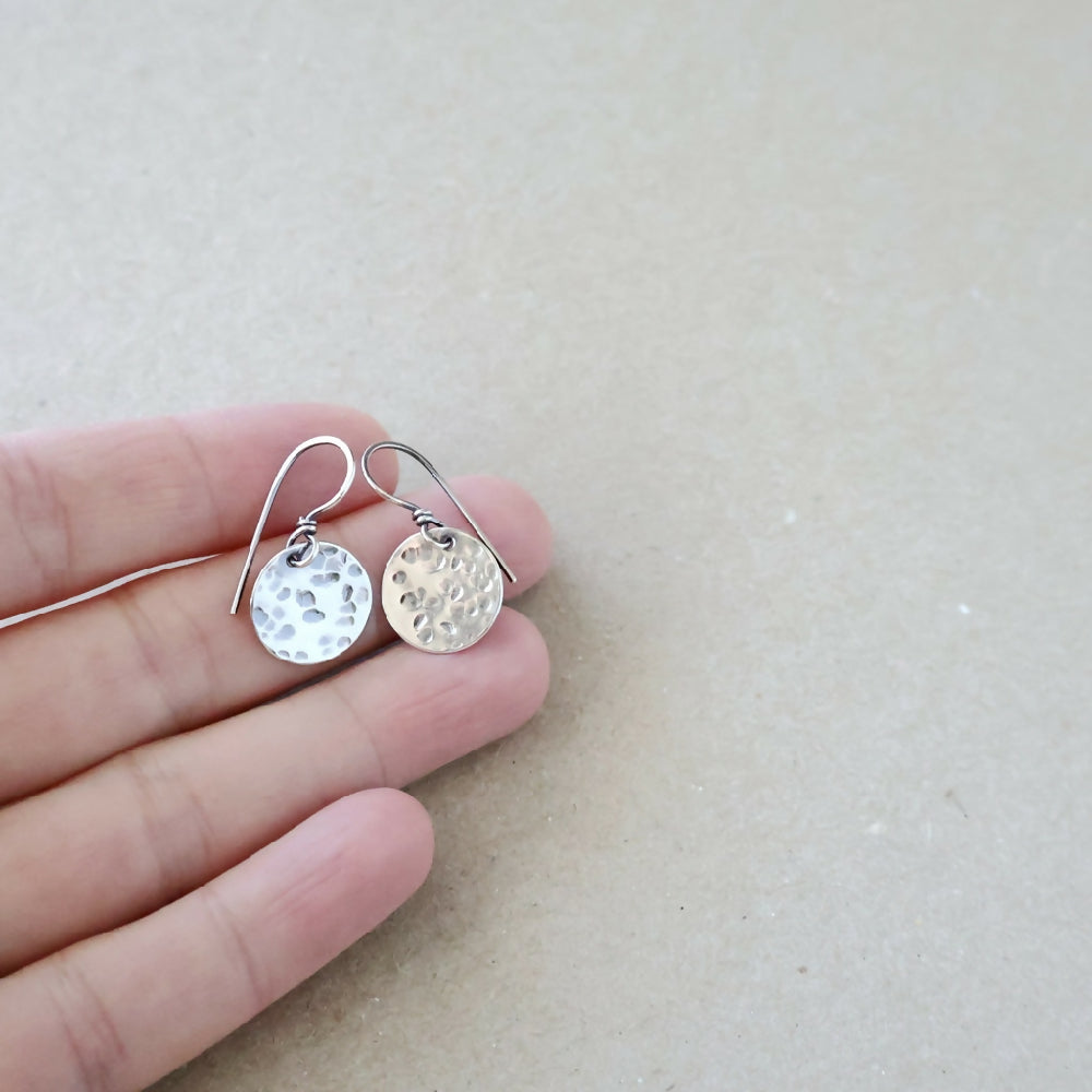 EMS06123_07_EthicalSterlingSilverMiniFullMoonEarrings