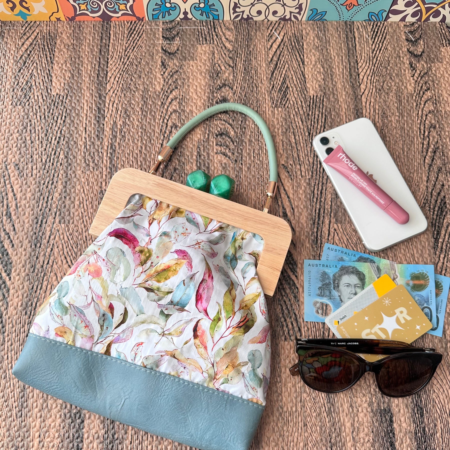 Kiss Lock Clutch with Vinyl Handle