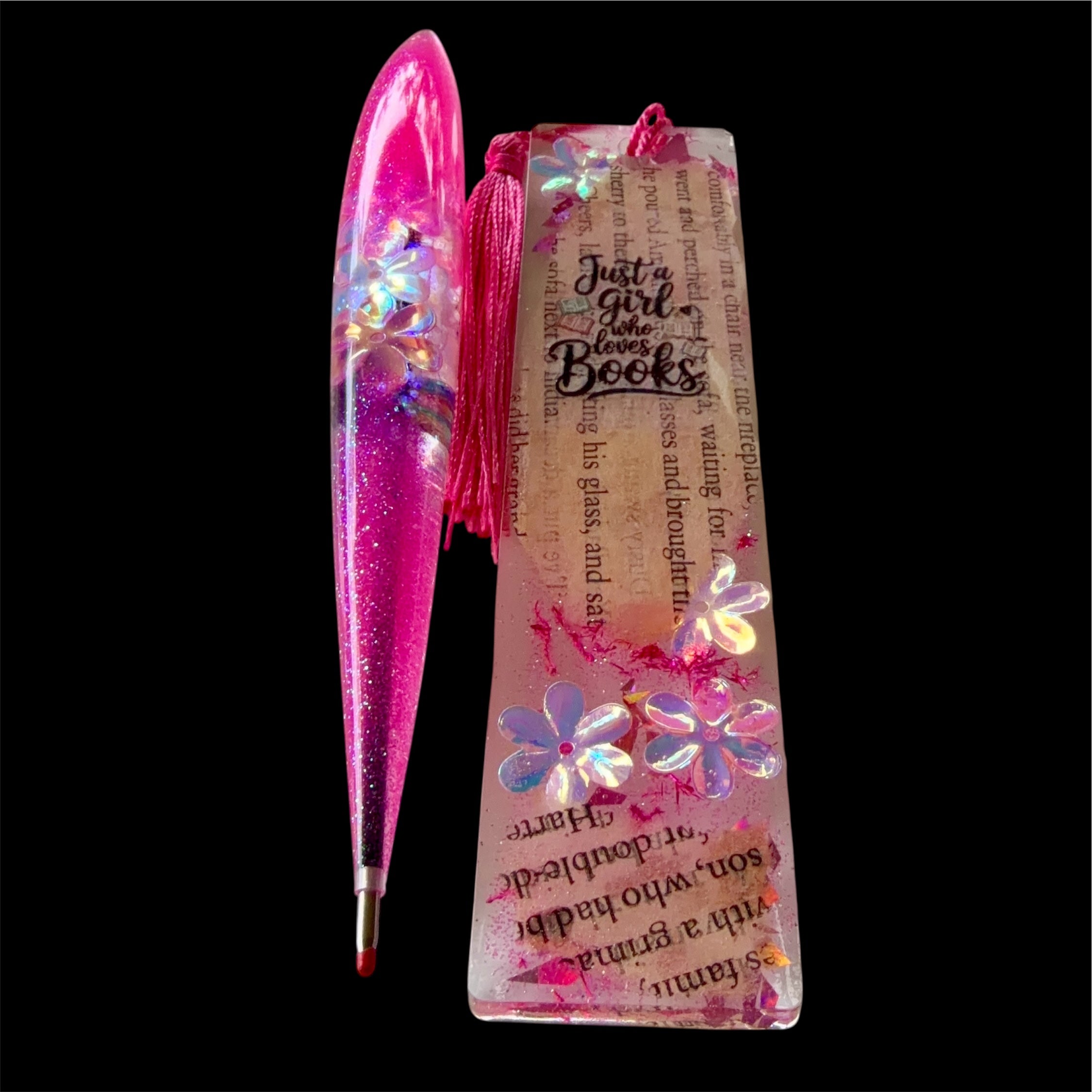 Just a Girl Who Loves Books Pen & Bookmark set