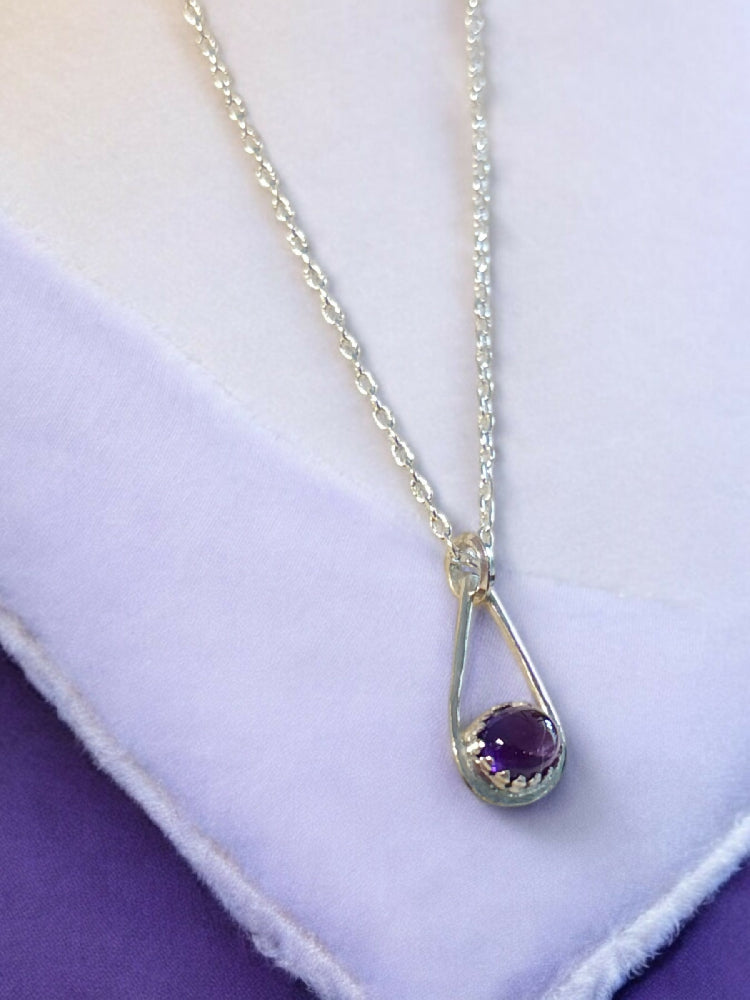 amethyst pendant-Photoroom